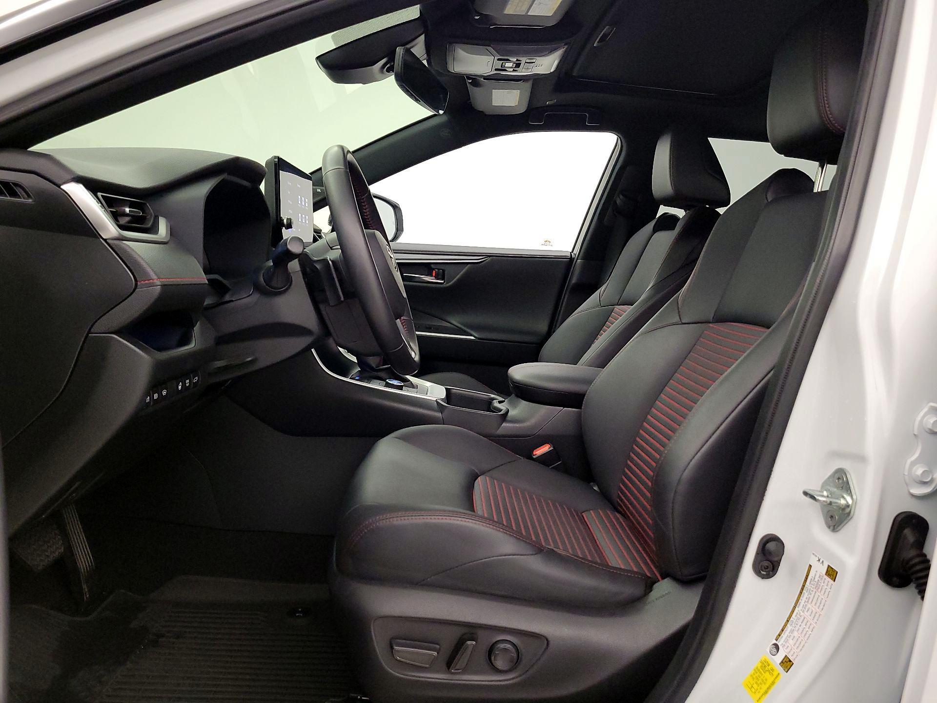 Thumbnail: 2023 Toyota RAV4 - 11