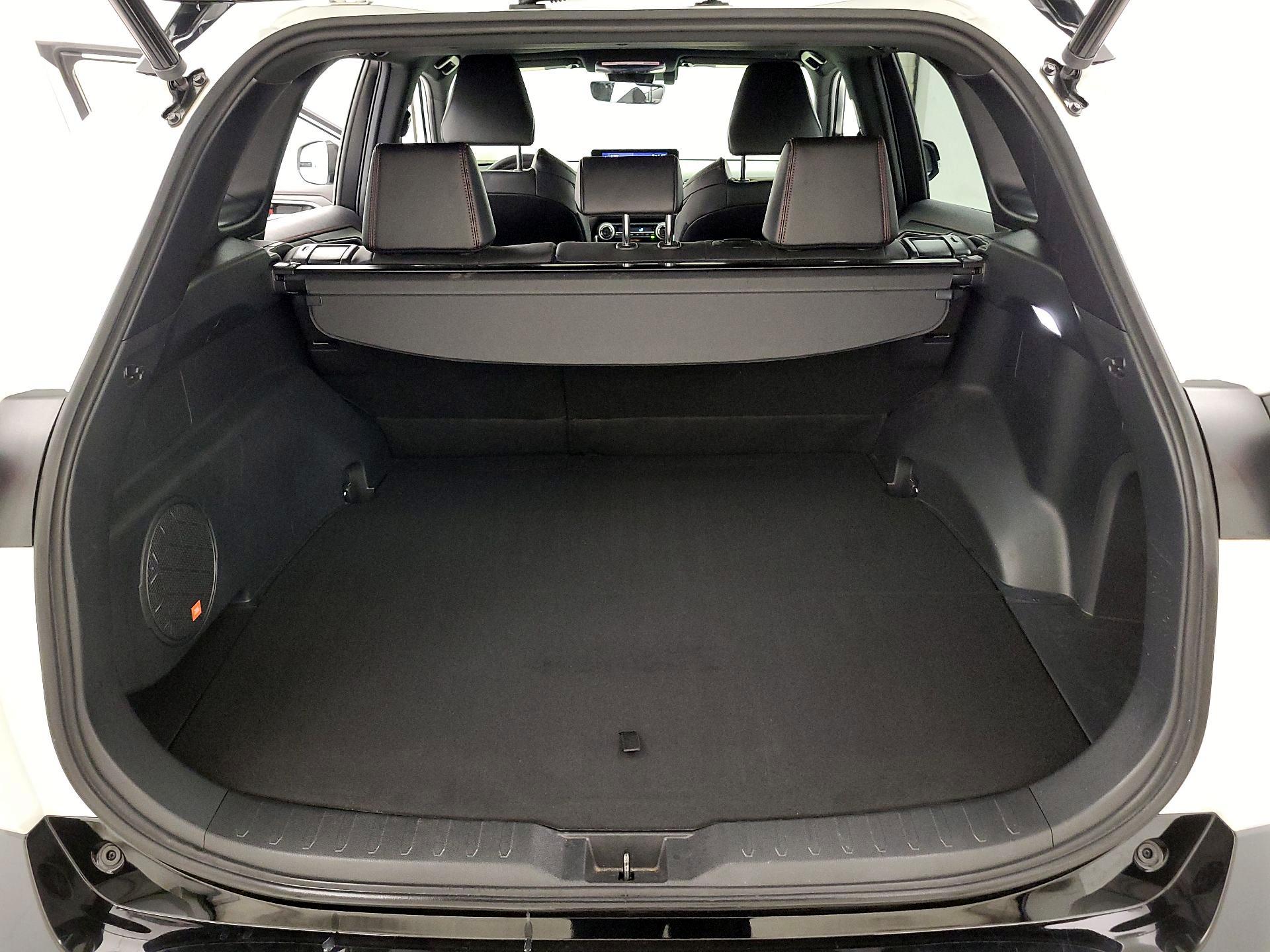 Thumbnail: 2023 Toyota RAV4 - 20