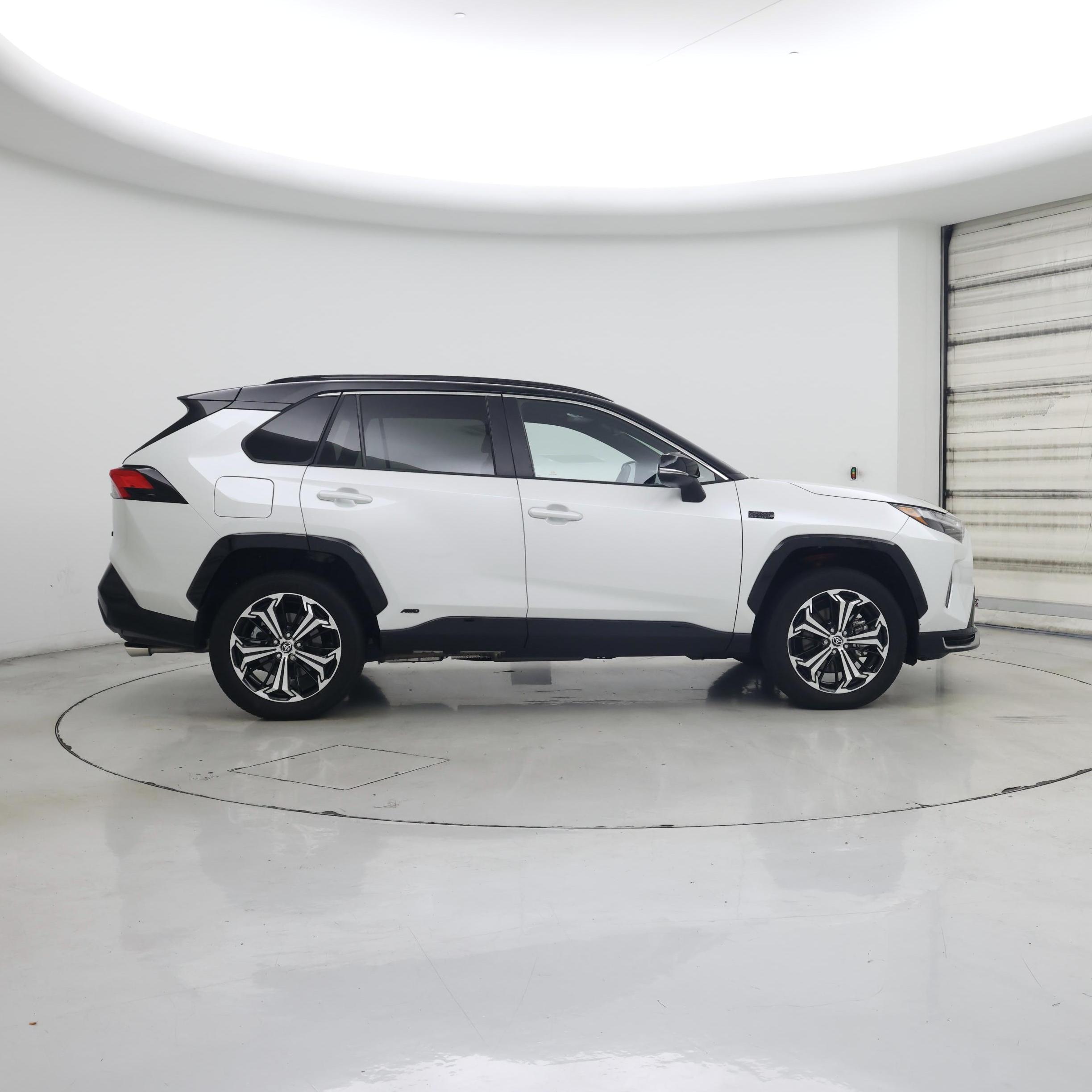 Thumbnail: 2023 Toyota RAV4 - 7