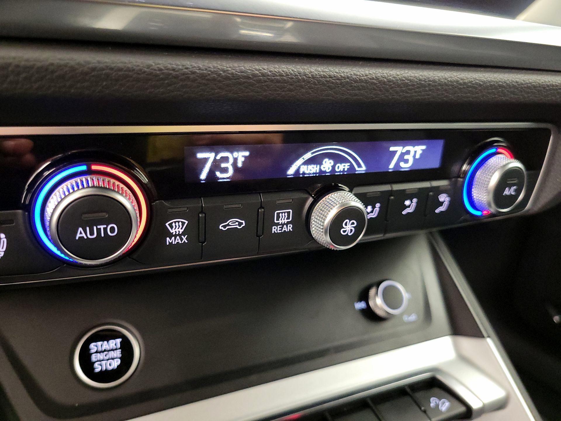 Thumbnail: 2025 Audi Q3 - 16