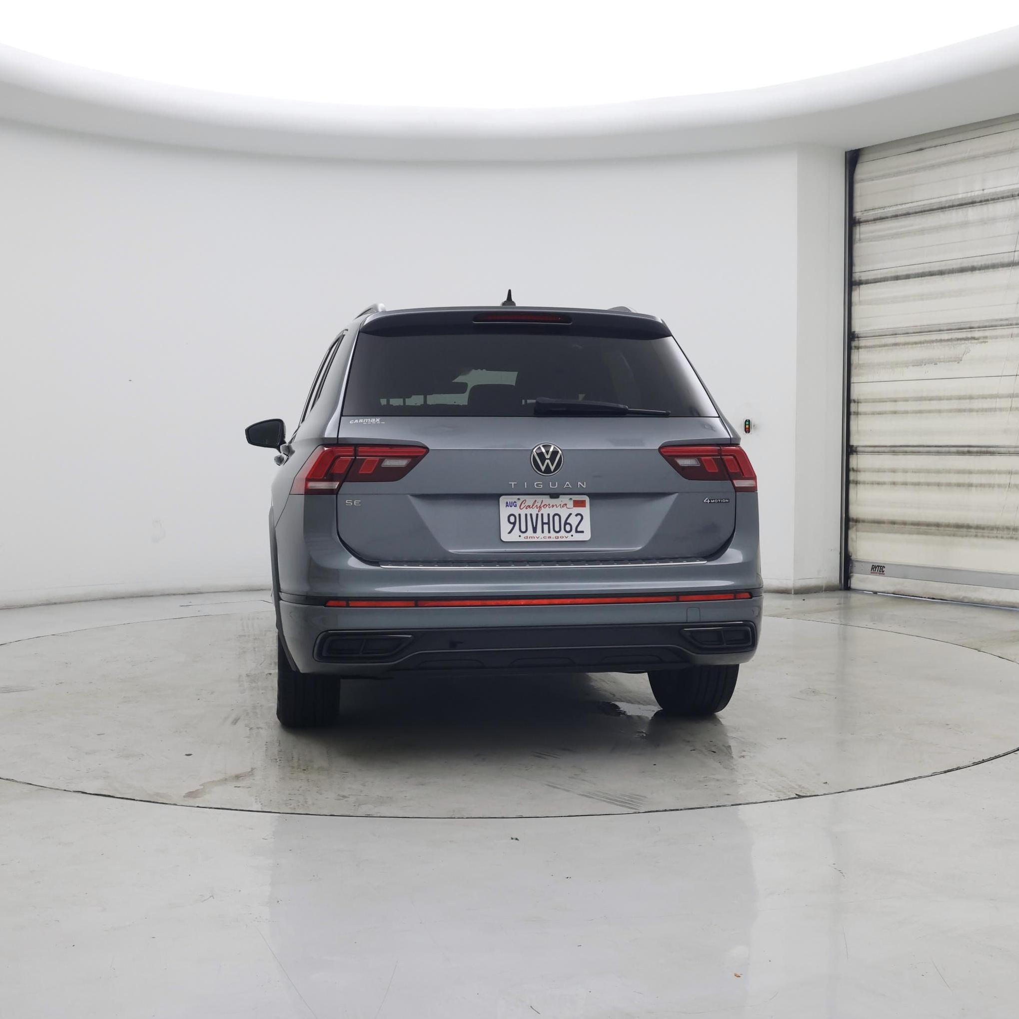 Thumbnail: 2022 Volkswagen Tiguan - 6