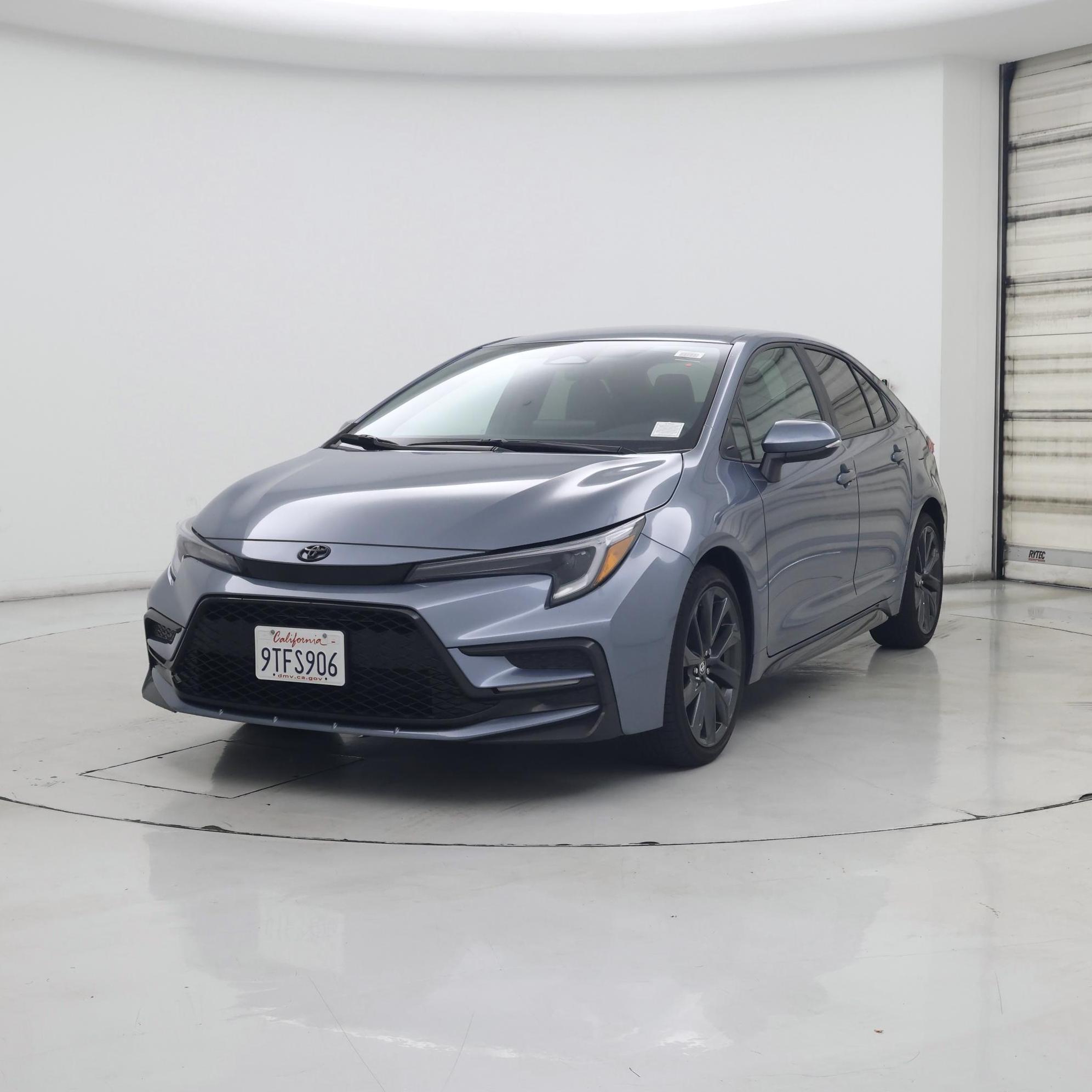 Thumbnail: 2025 Toyota Corolla - 4