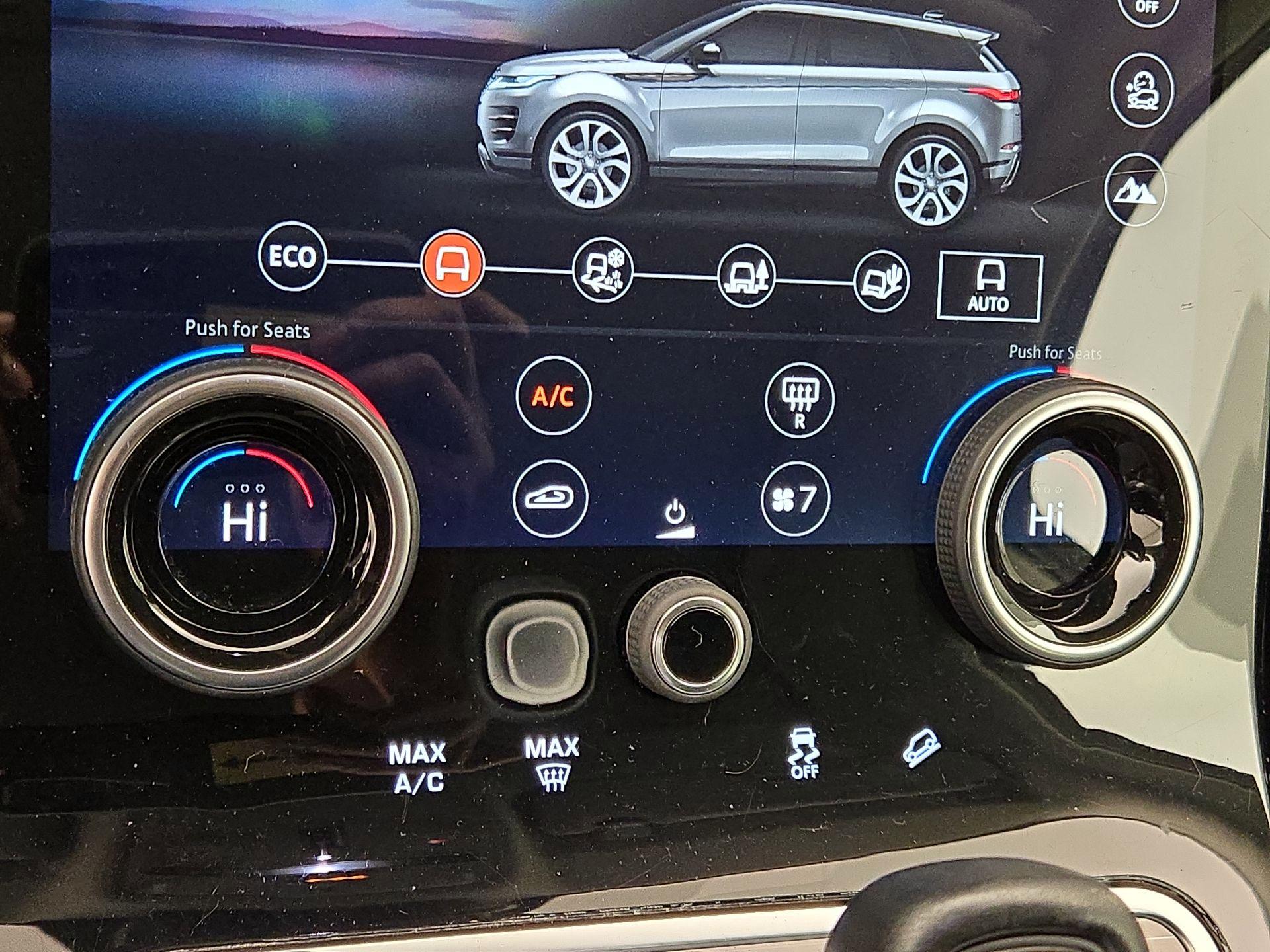 Thumbnail: 2020 Land Rover Range Rover Evoque - 16