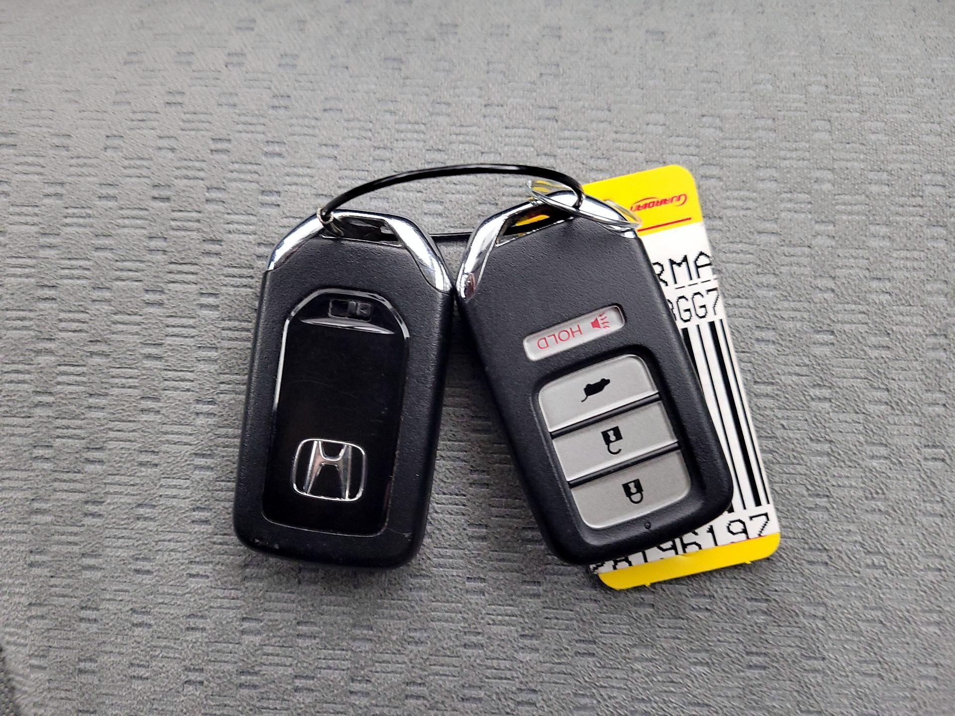 Thumbnail: 2016 Honda CR-V - 19