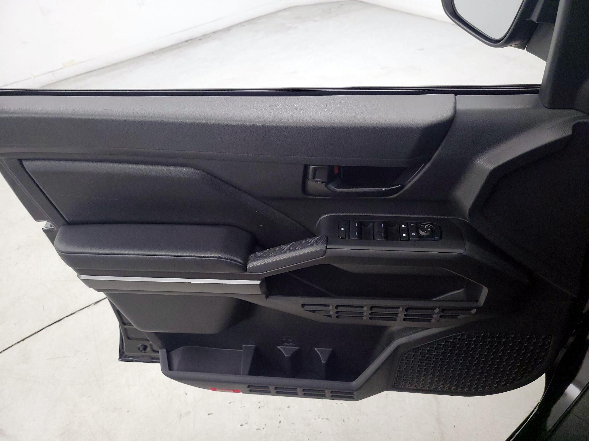 Thumbnail: 2024 Toyota Tacoma - 12