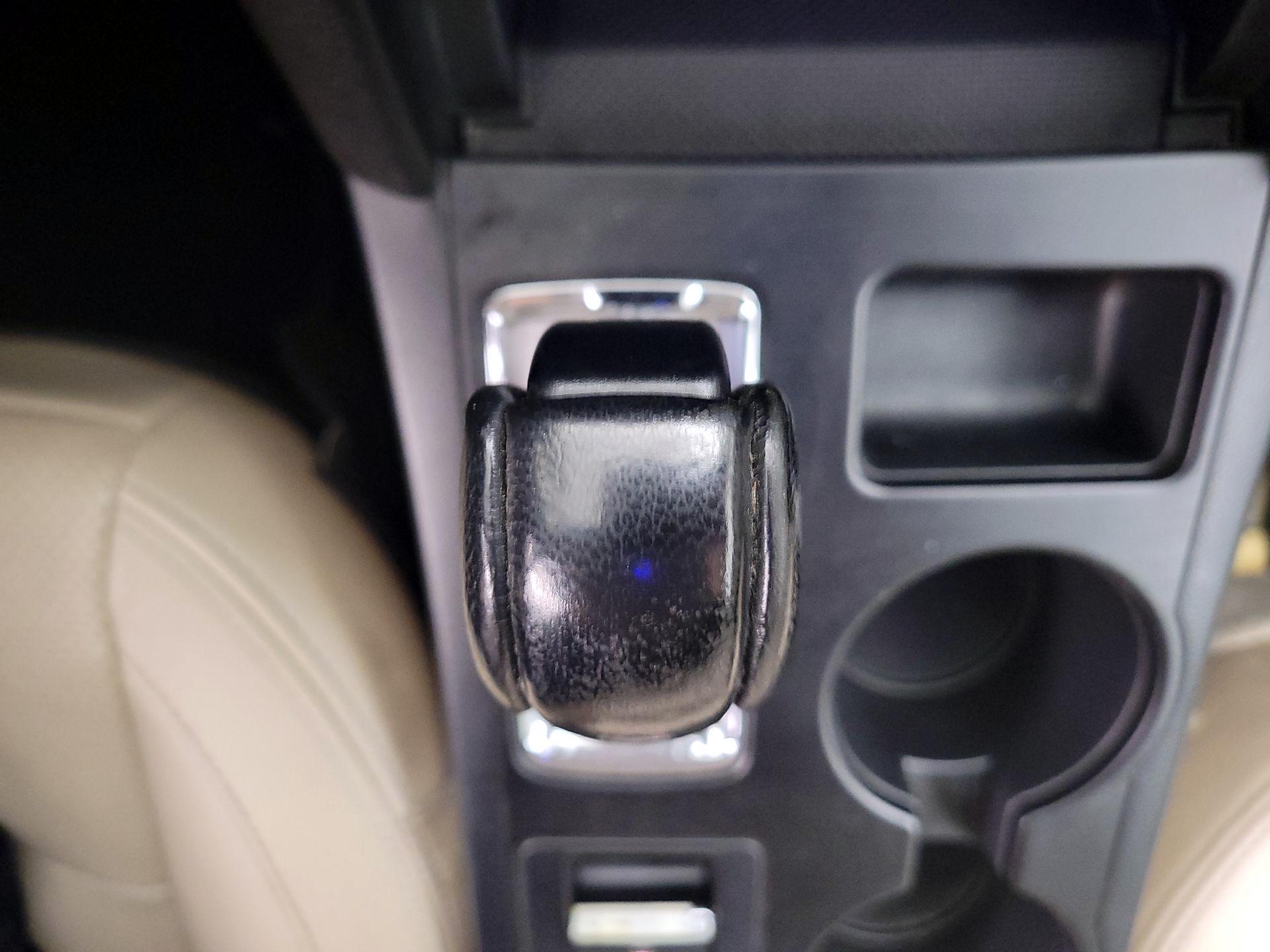 Thumbnail: 2015 Subaru Outback - 17