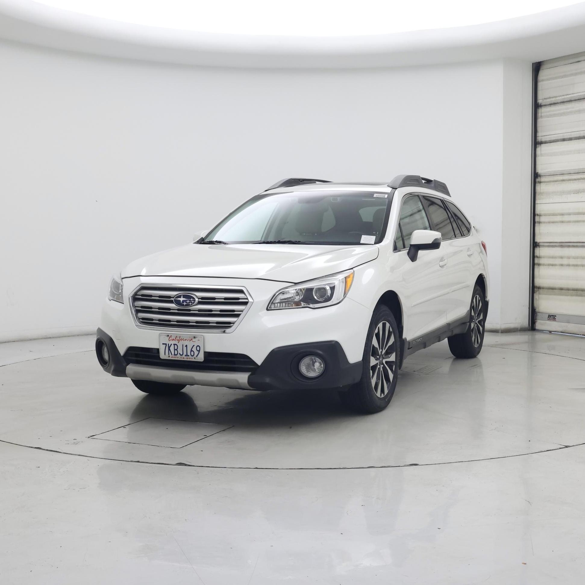 Thumbnail: 2015 Subaru Outback - 4