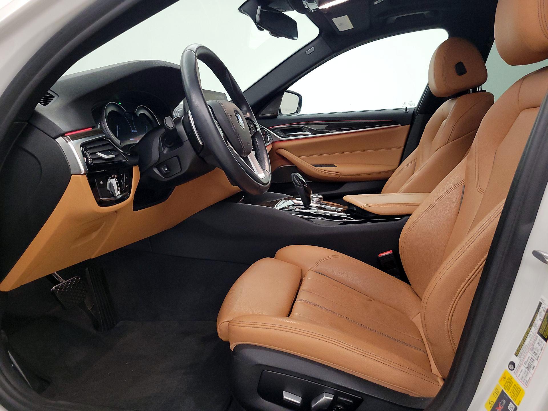 Thumbnail: 2018 BMW 5 Series - 11