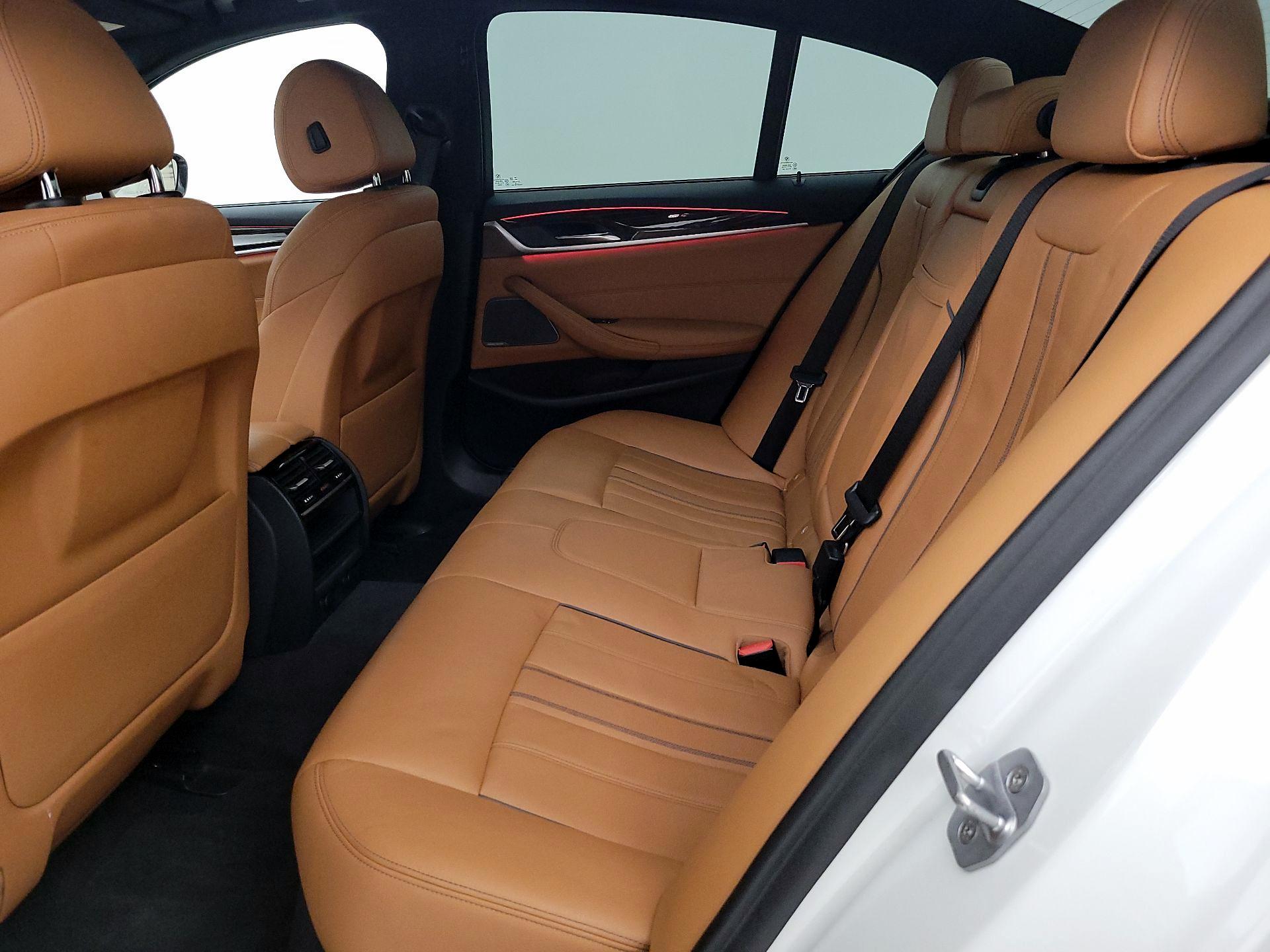 Thumbnail: 2018 BMW 5 Series - 20