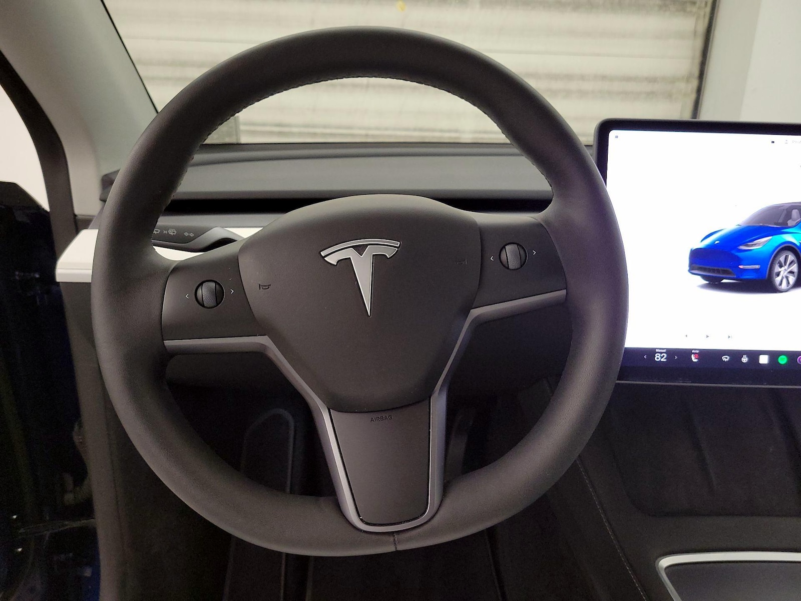 2023 Tesla Model Y Long Range - Photo 11