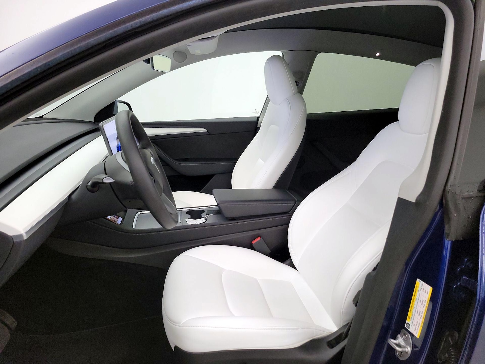 2023 Tesla Model Y Long Range - Photo 12