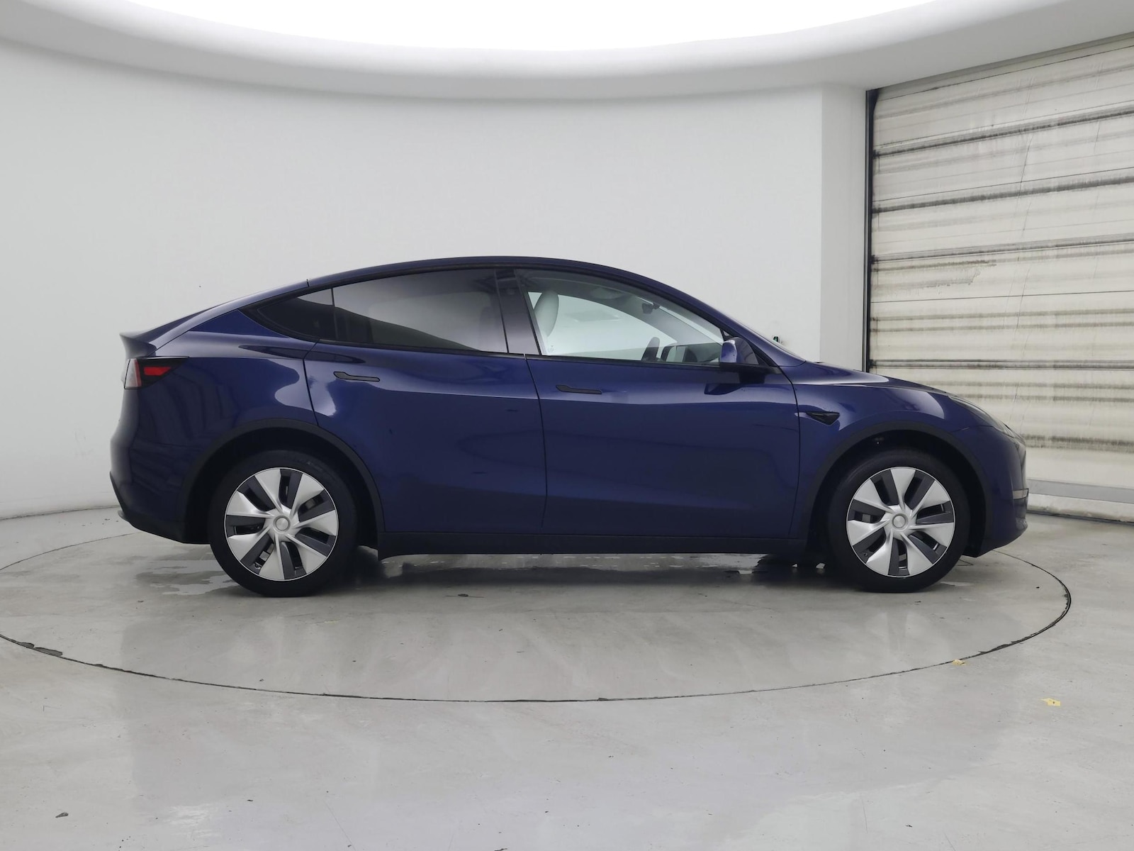 2023 Tesla Model Y Long Range - Photo 8