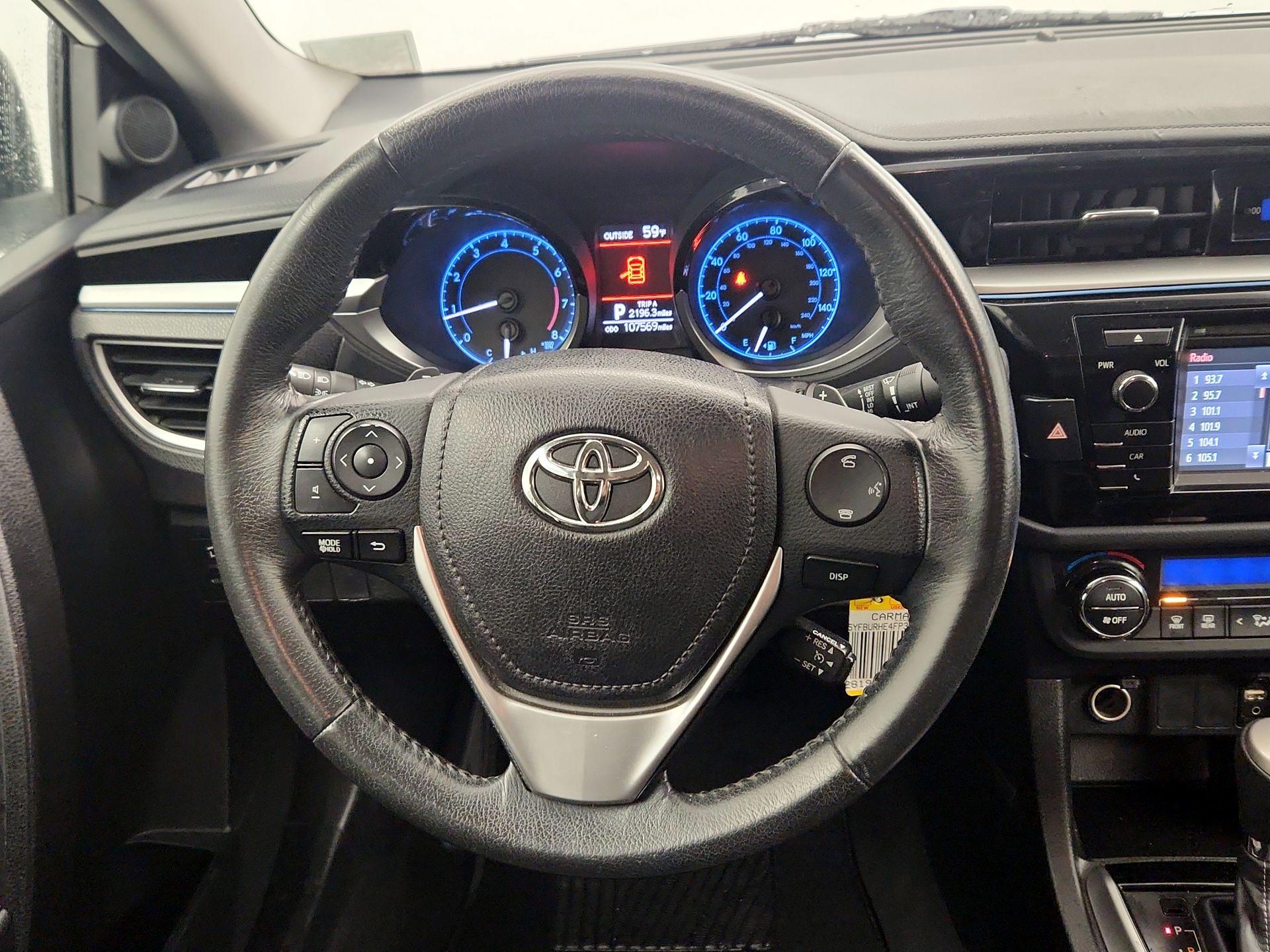 Thumbnail: 2015 Toyota Corolla - 10
