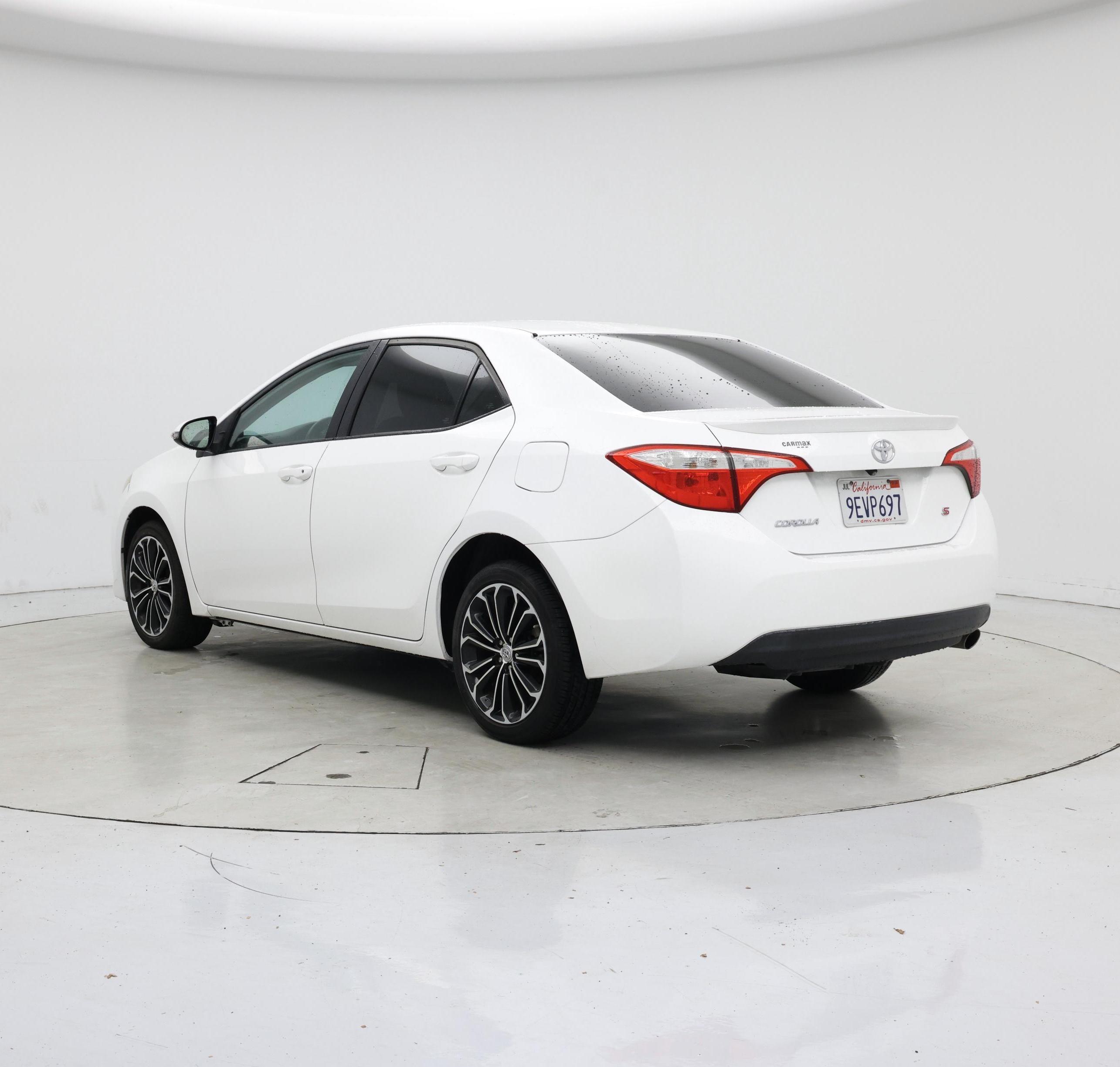 Thumbnail: 2015 Toyota Corolla - 2