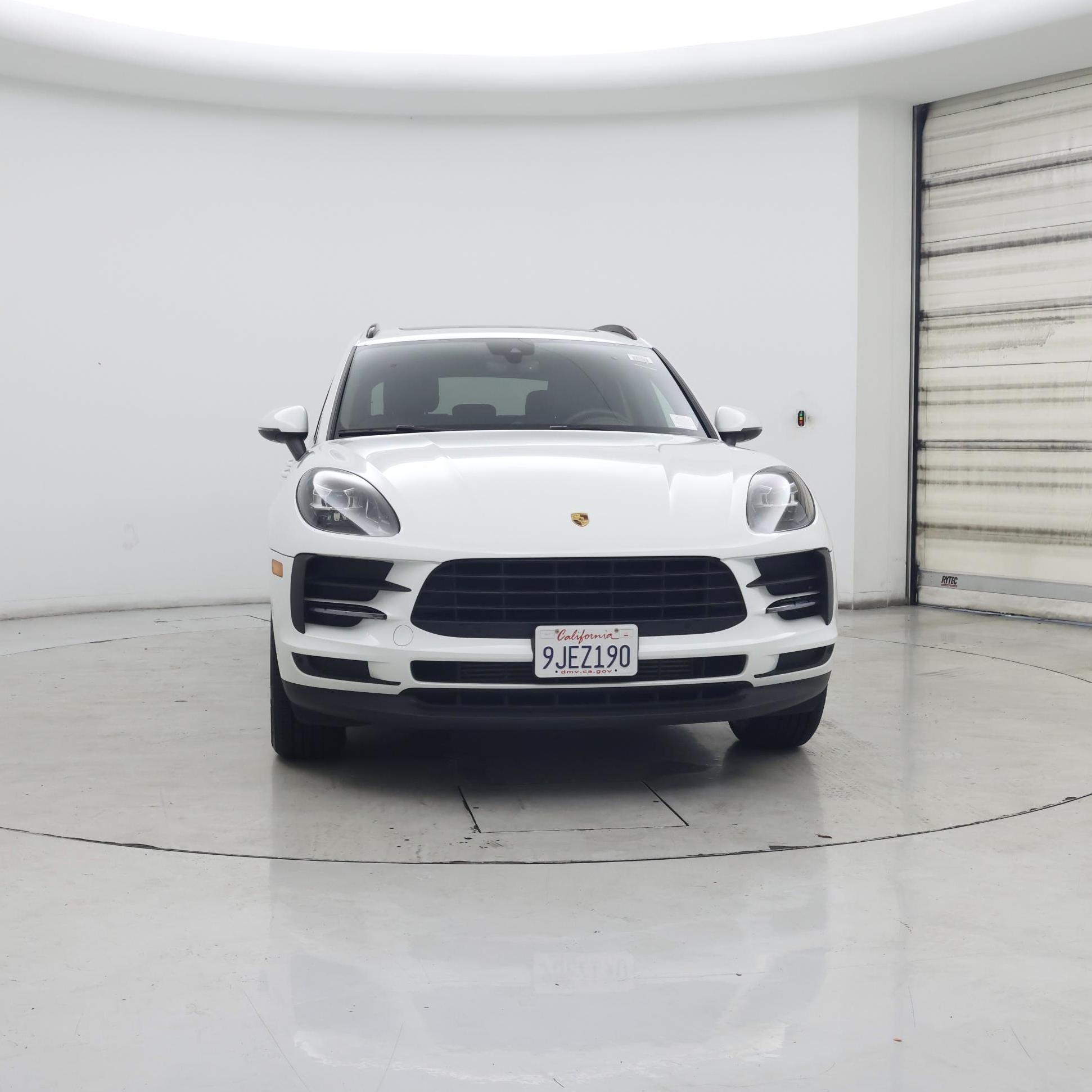 Thumbnail: 2021 Porsche Macan - 5