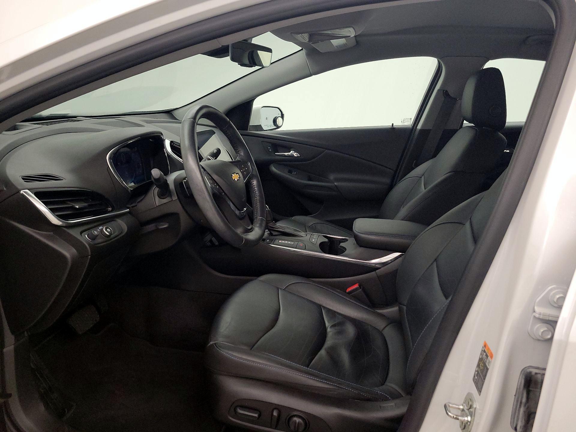 Thumbnail: 2019 Chevrolet Volt - 11