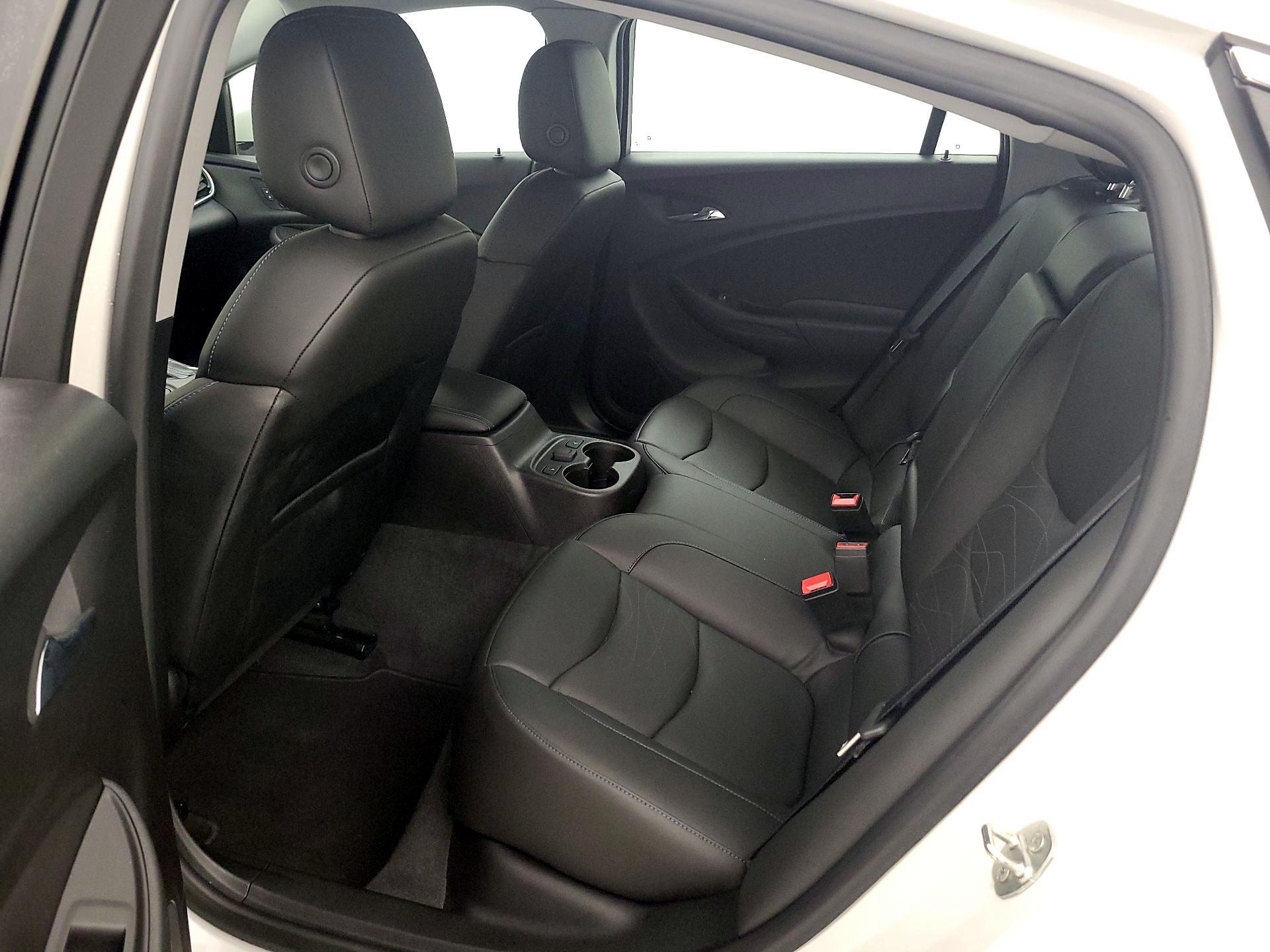 Thumbnail: 2019 Chevrolet Volt - 19