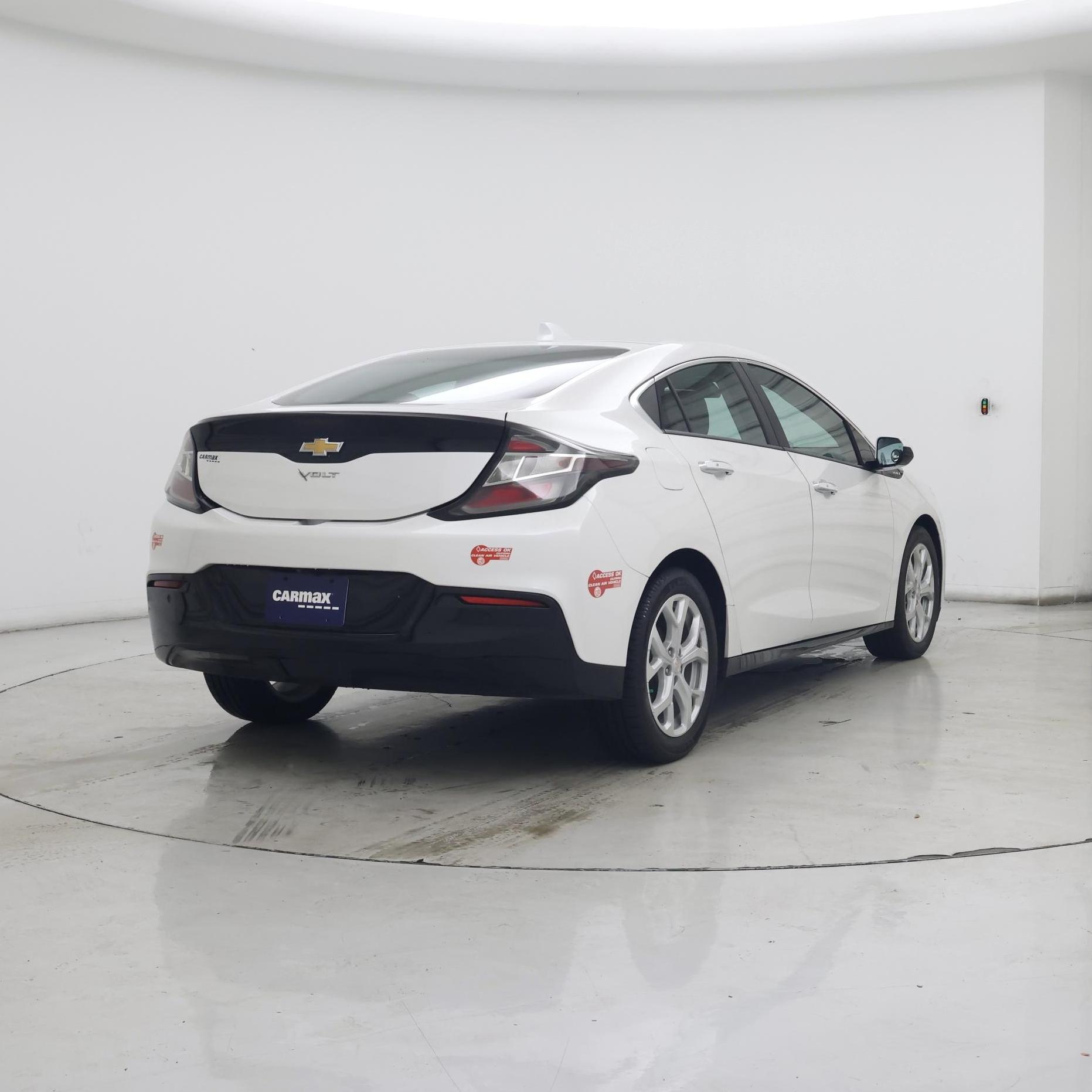 Thumbnail: 2019 Chevrolet Volt - 8