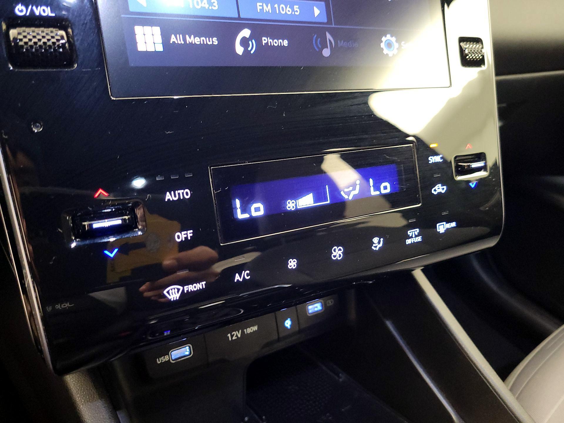 Thumbnail: 2022 Hyundai Santa Cruz - 14