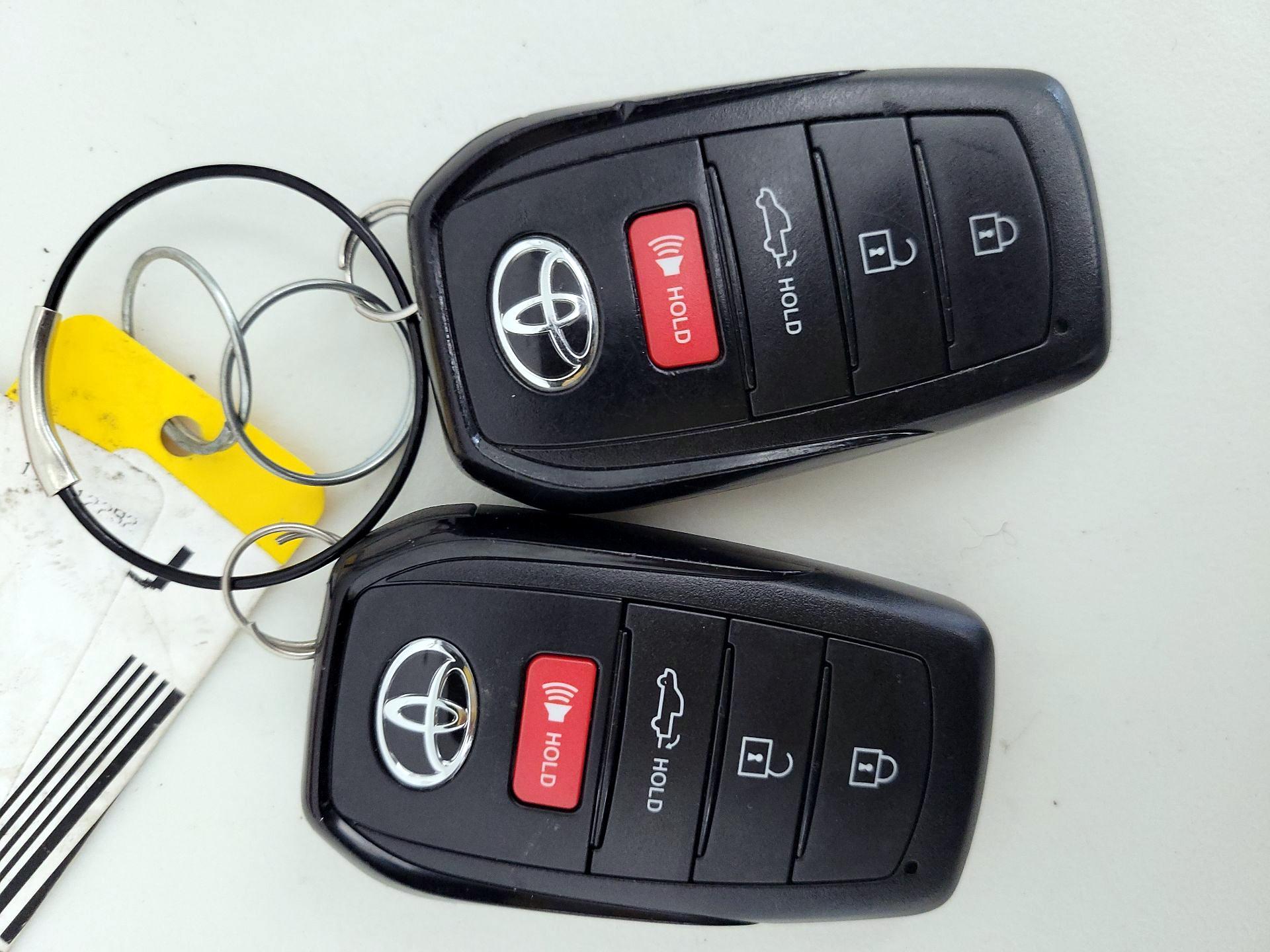 Thumbnail: 2023 Toyota Tundra - 20