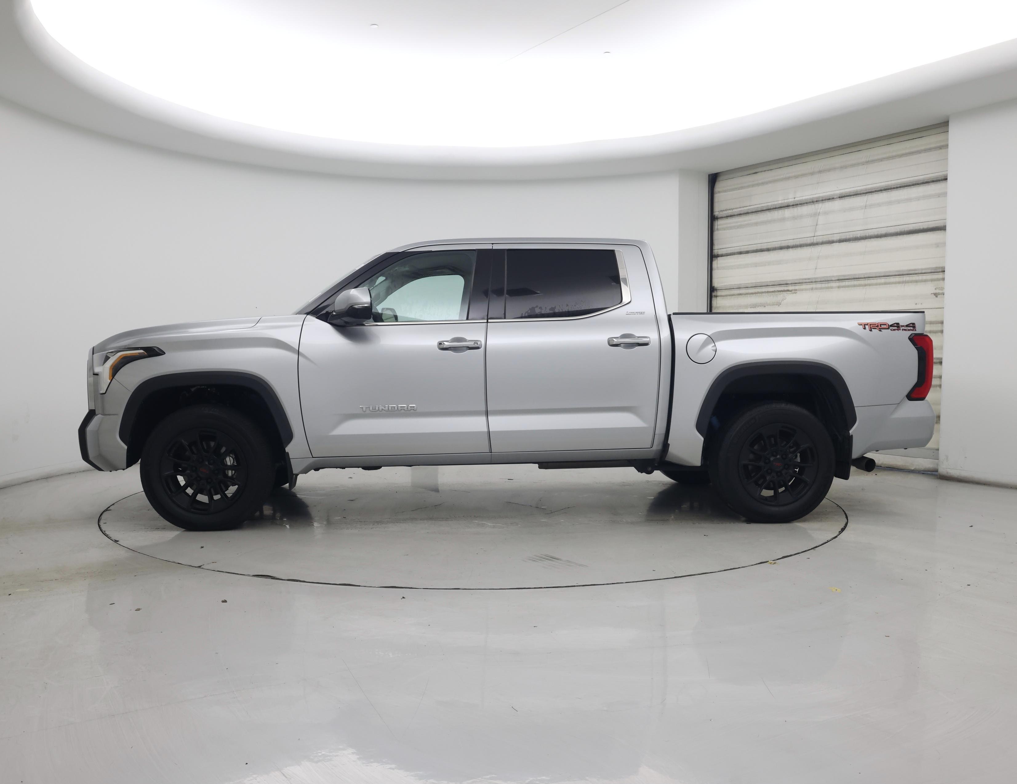 Thumbnail: 2023 Toyota Tundra - 3