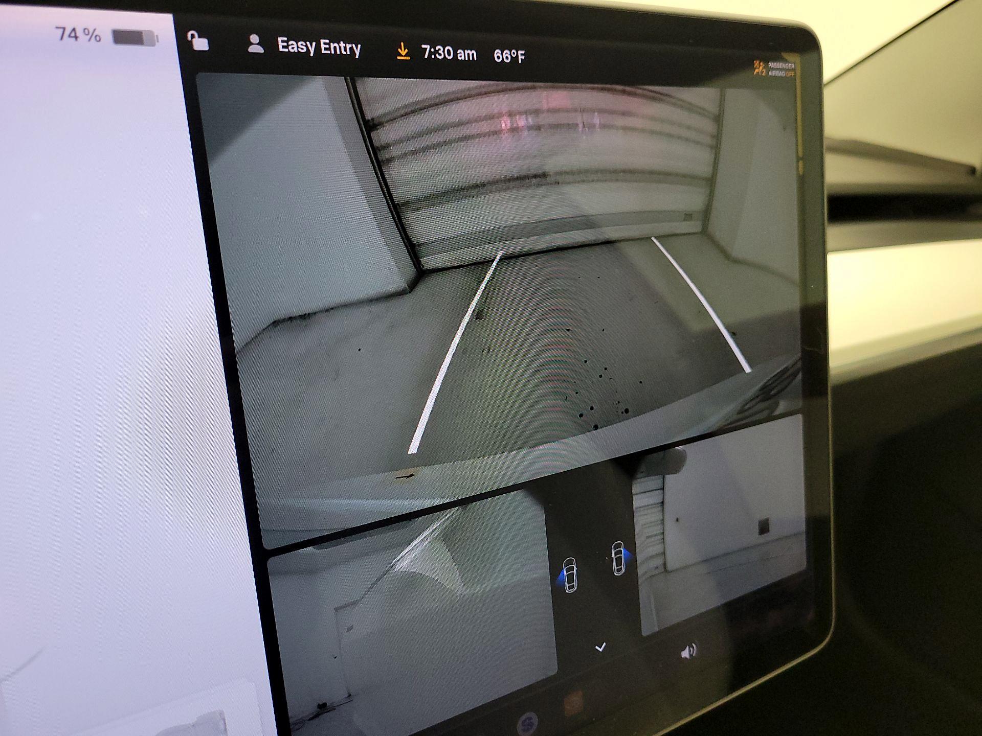 Thumbnail: 2020 Tesla Model 3 - 14