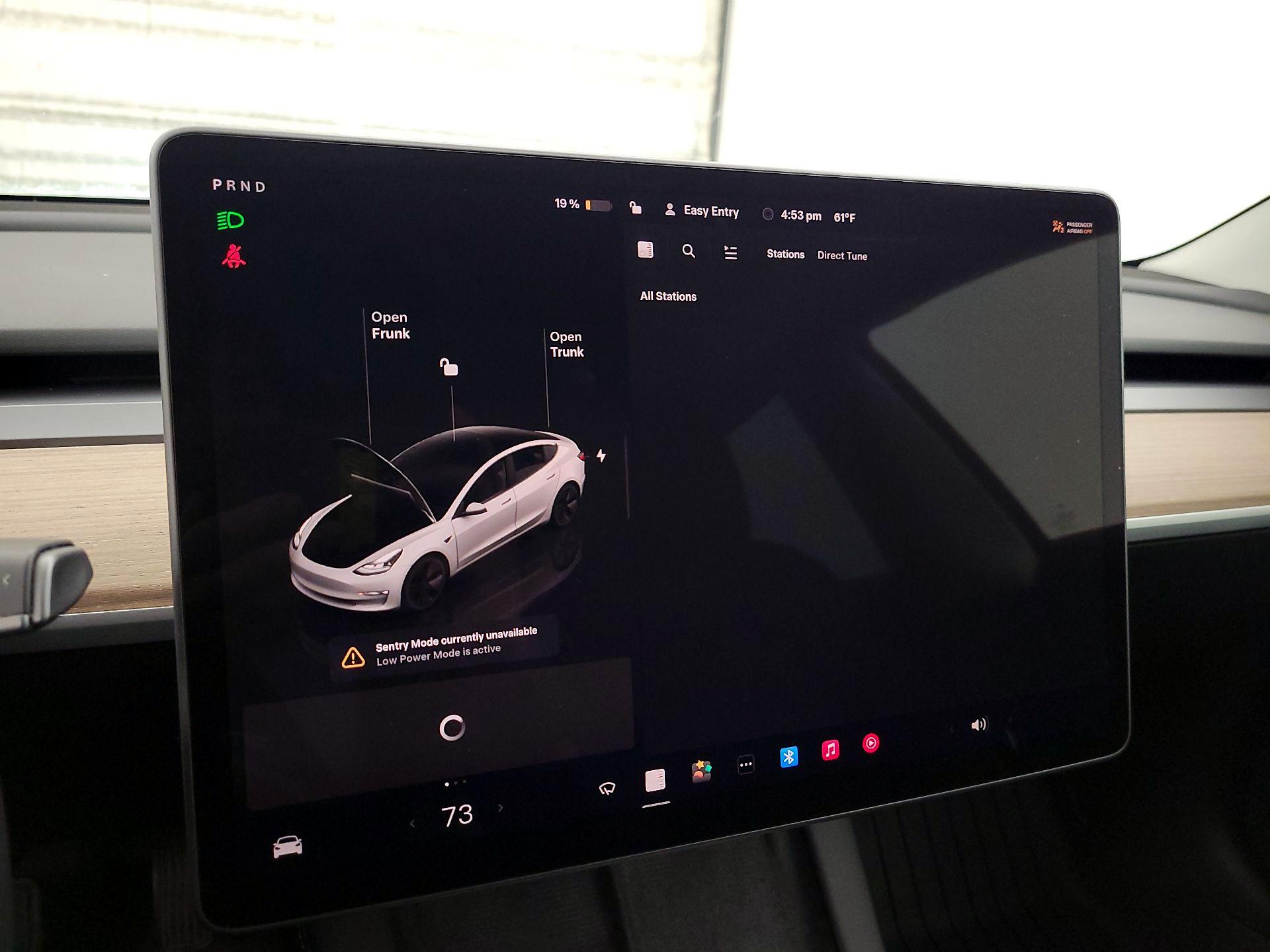 Thumbnail: 2023 Tesla Model 3 - 15