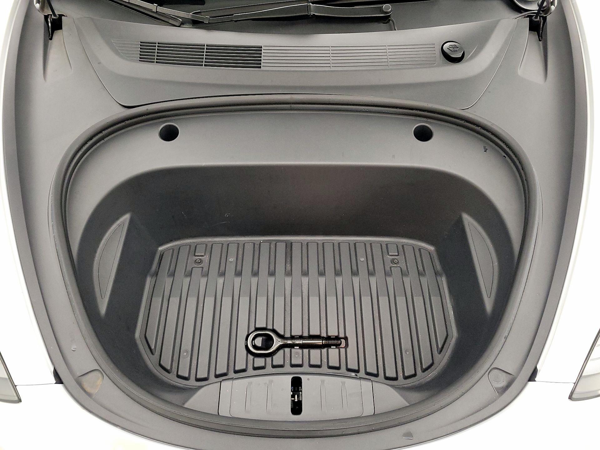 Thumbnail: 2023 Tesla Model 3 - 20