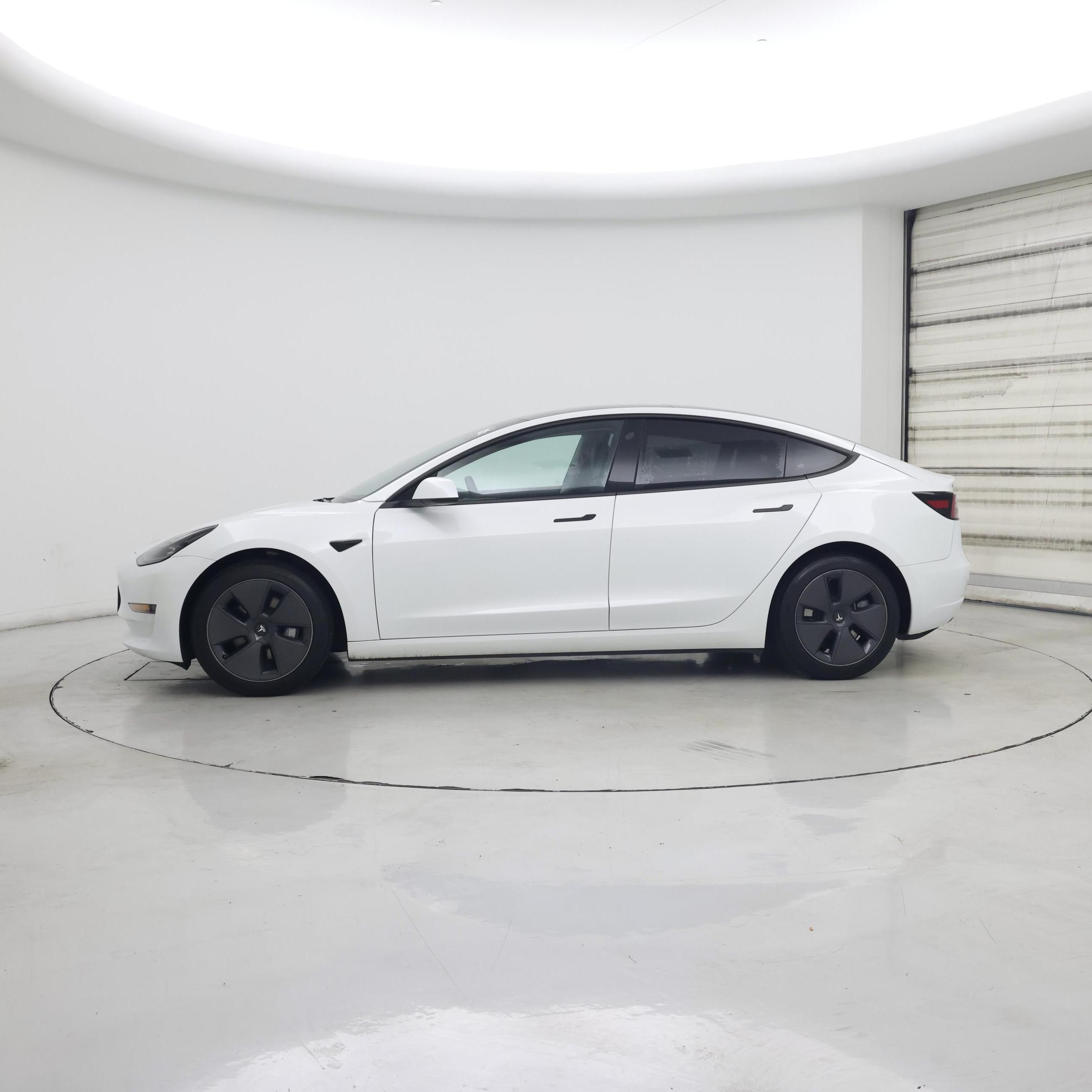 Thumbnail: 2023 Tesla Model 3 - 3