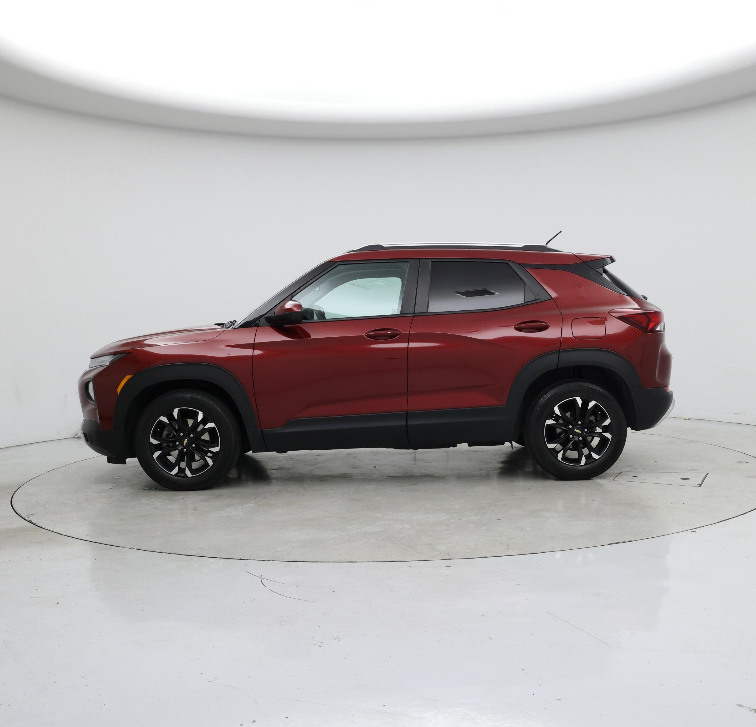 Thumbnail: 2022 Chevrolet TrailBlazer - 3