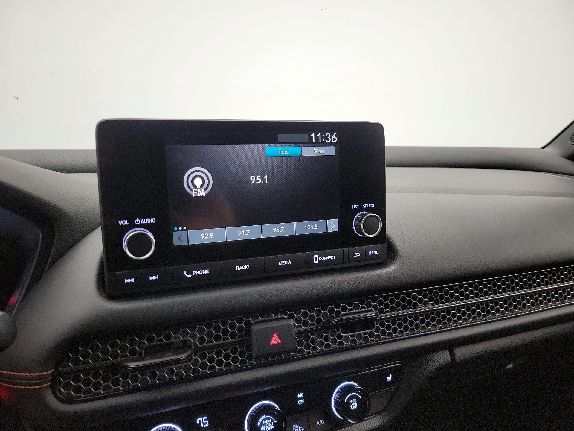 Thumbnail: 2023 Honda HR-V - 15