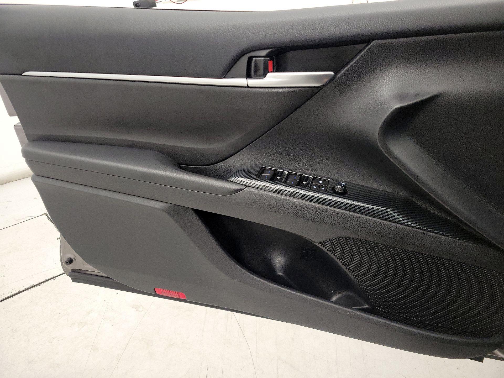 Thumbnail: 2024 Toyota Camry - 12