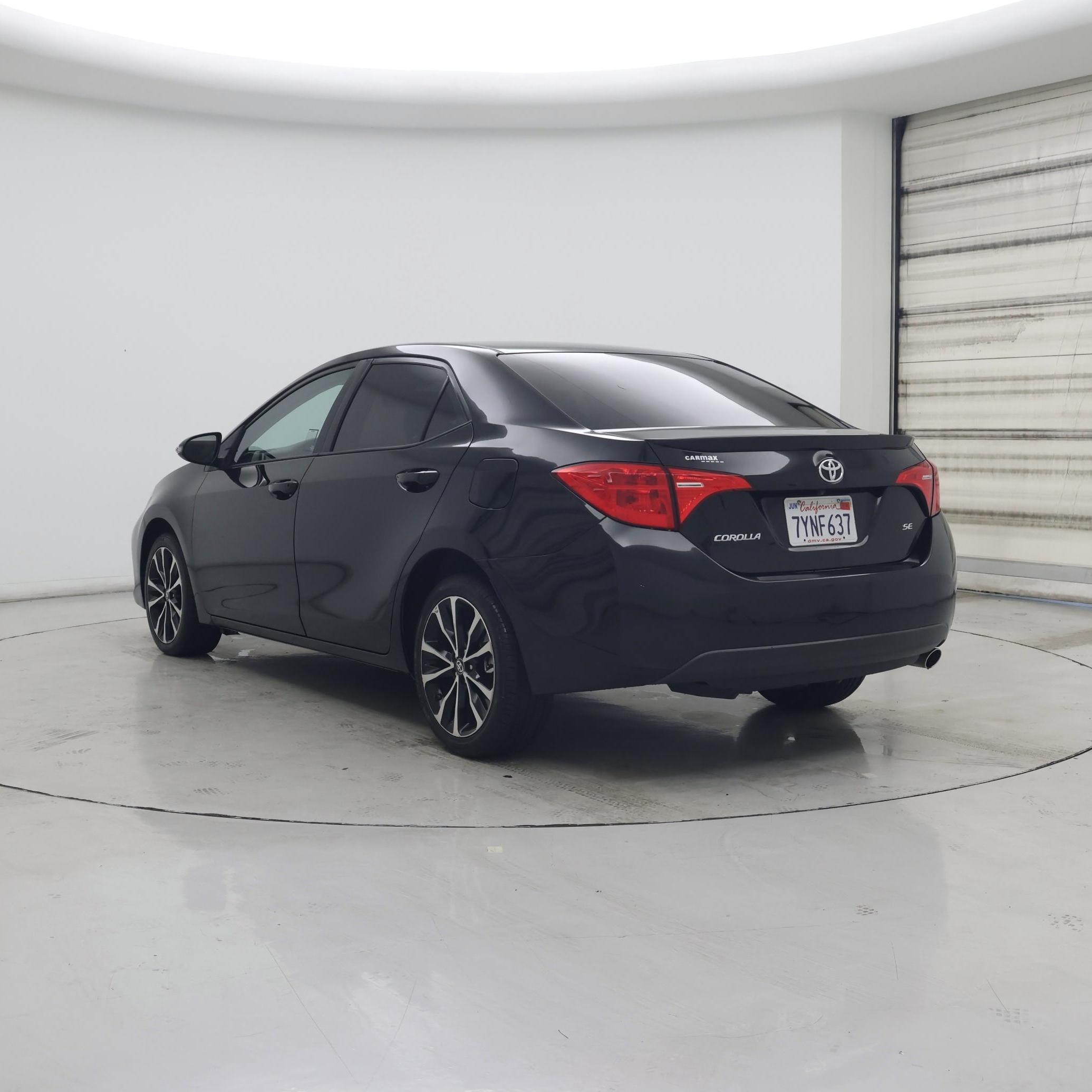 Thumbnail: 2017 Toyota Corolla - 2