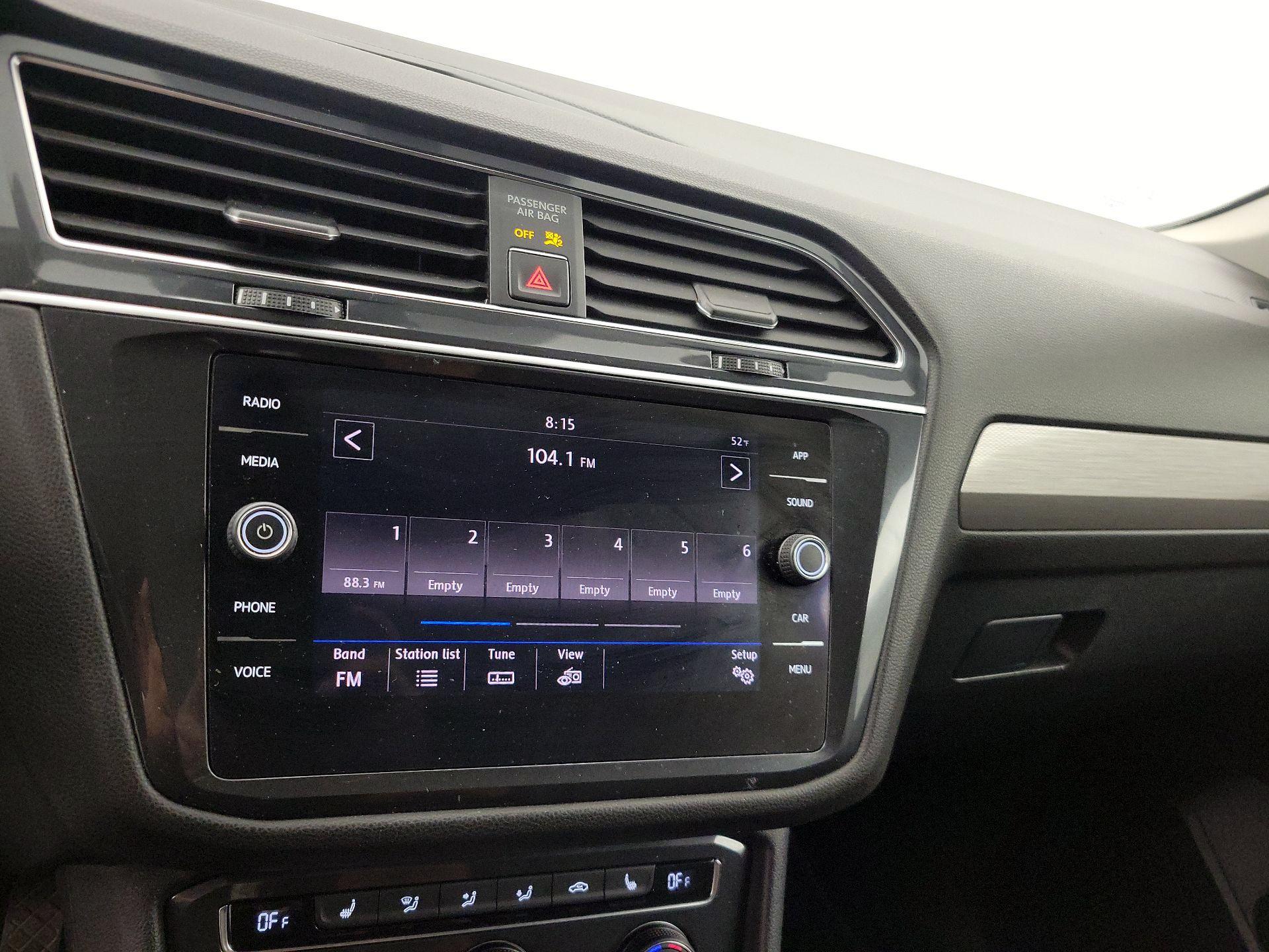 Thumbnail: 2018 Volkswagen Tiguan - 15