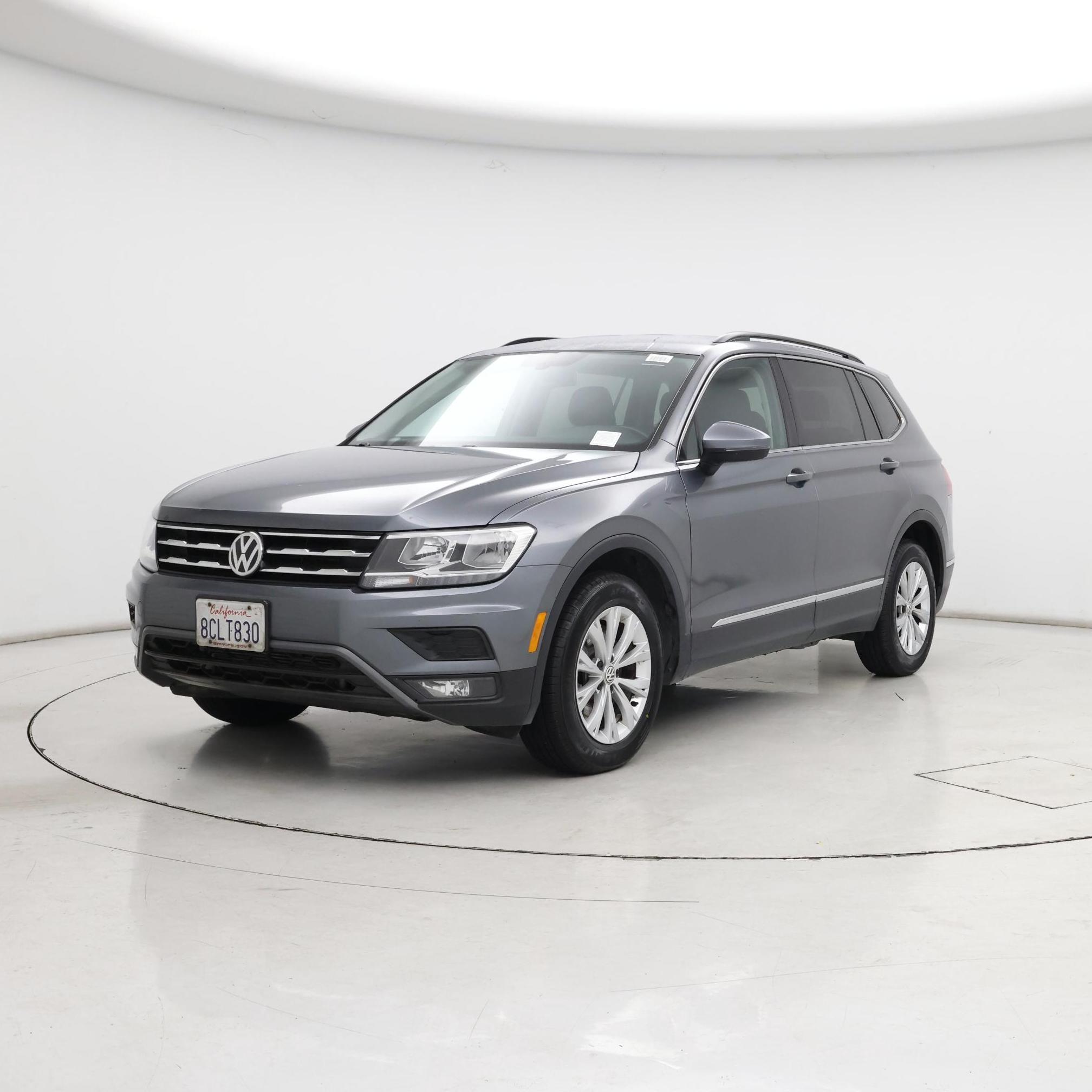 Thumbnail: 2018 Volkswagen Tiguan - 4