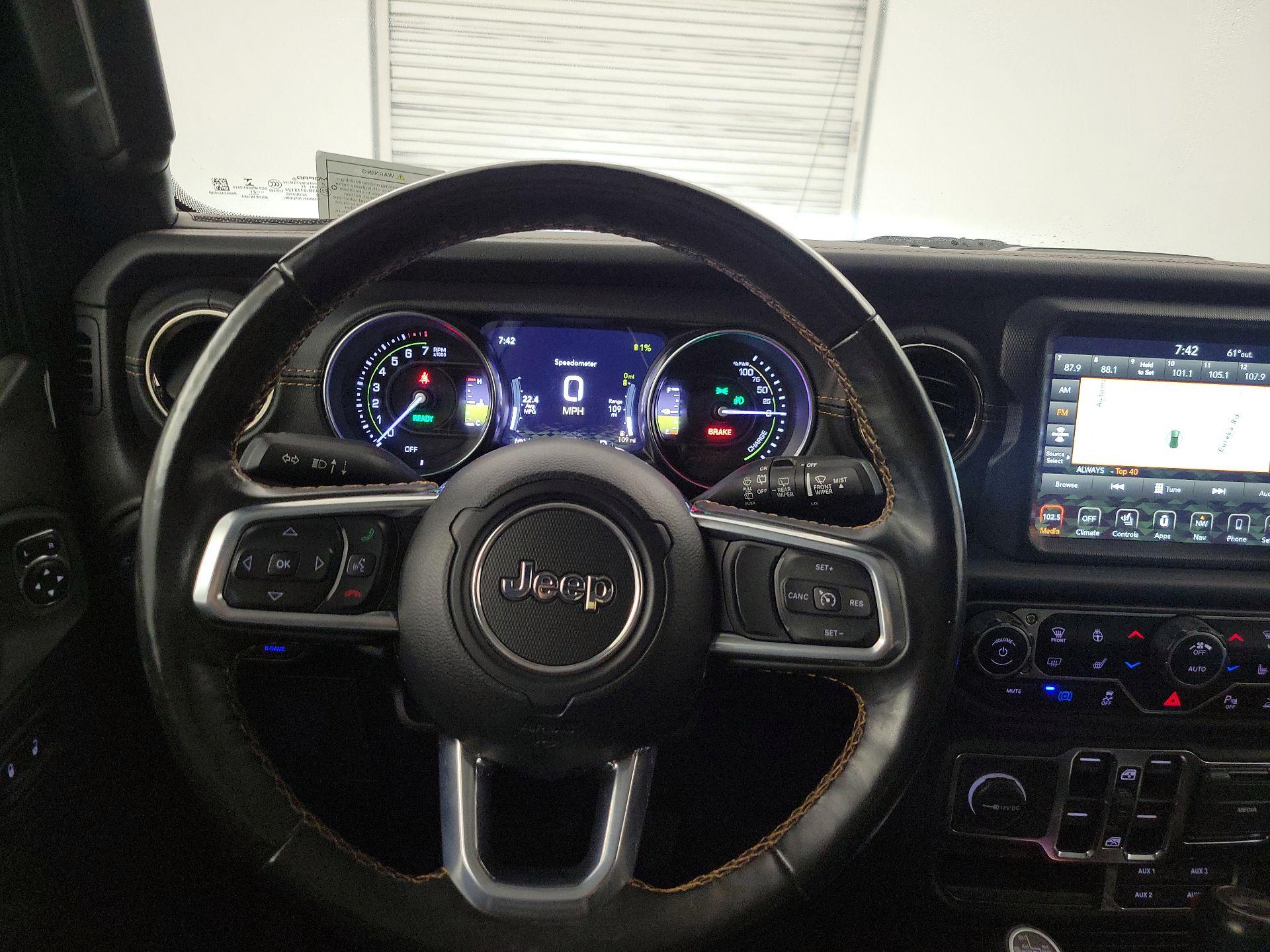 Thumbnail: 2021 Jeep Wrangler - 10