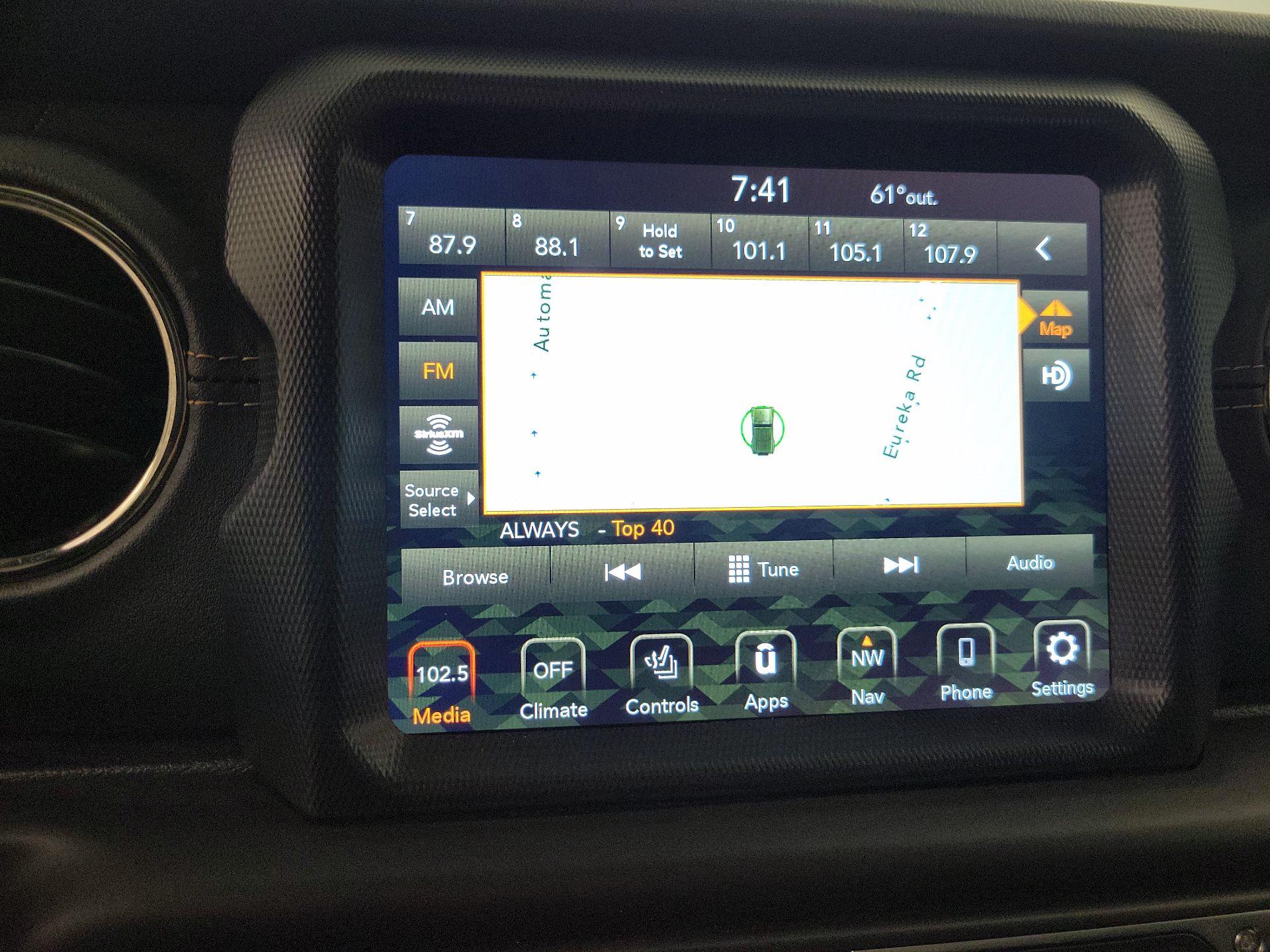 Thumbnail: 2021 Jeep Wrangler - 14