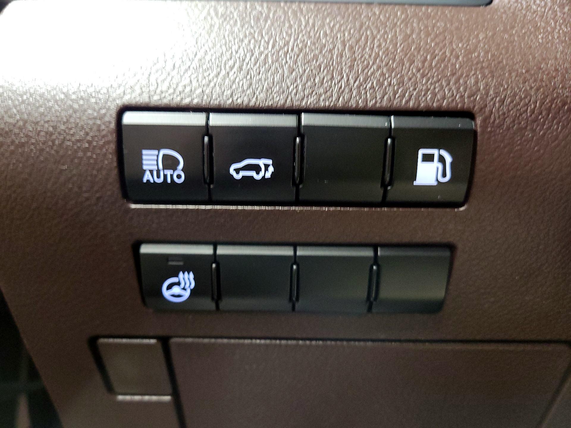 Thumbnail: 2016 Lexus RX - 13