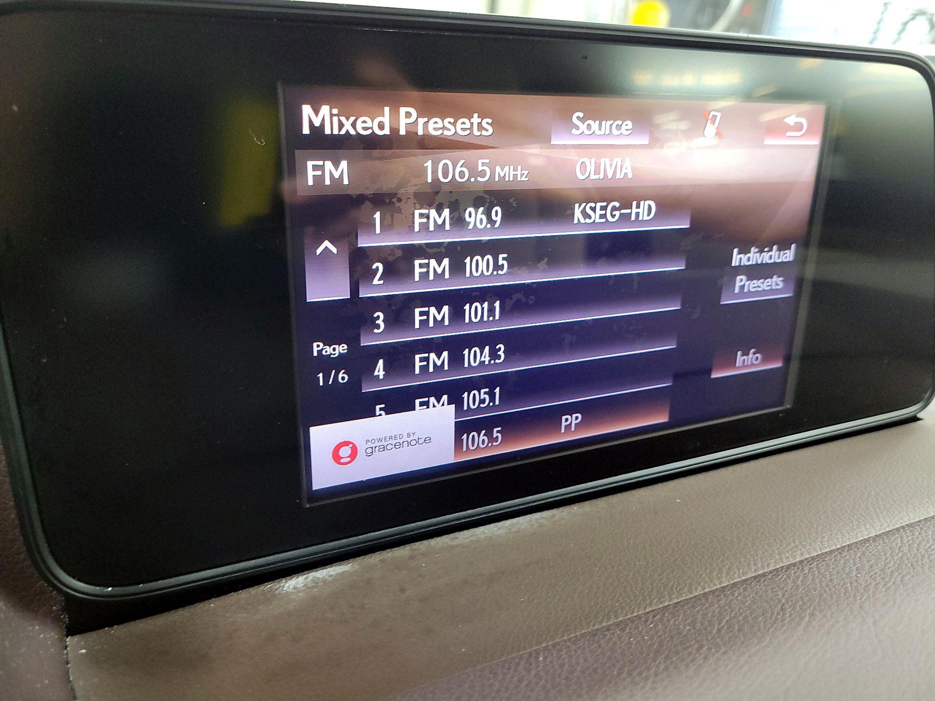 Thumbnail: 2016 Lexus RX - 16