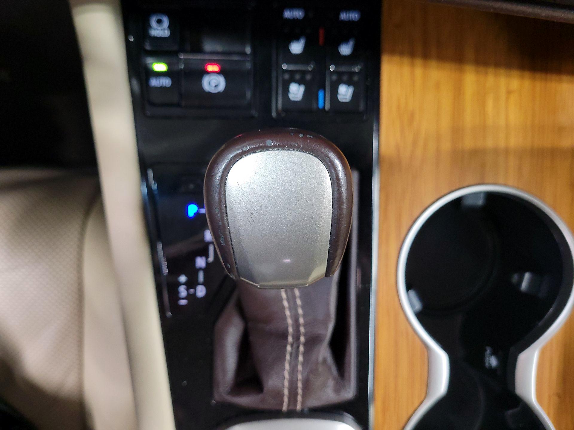 Thumbnail: 2016 Lexus RX - 18