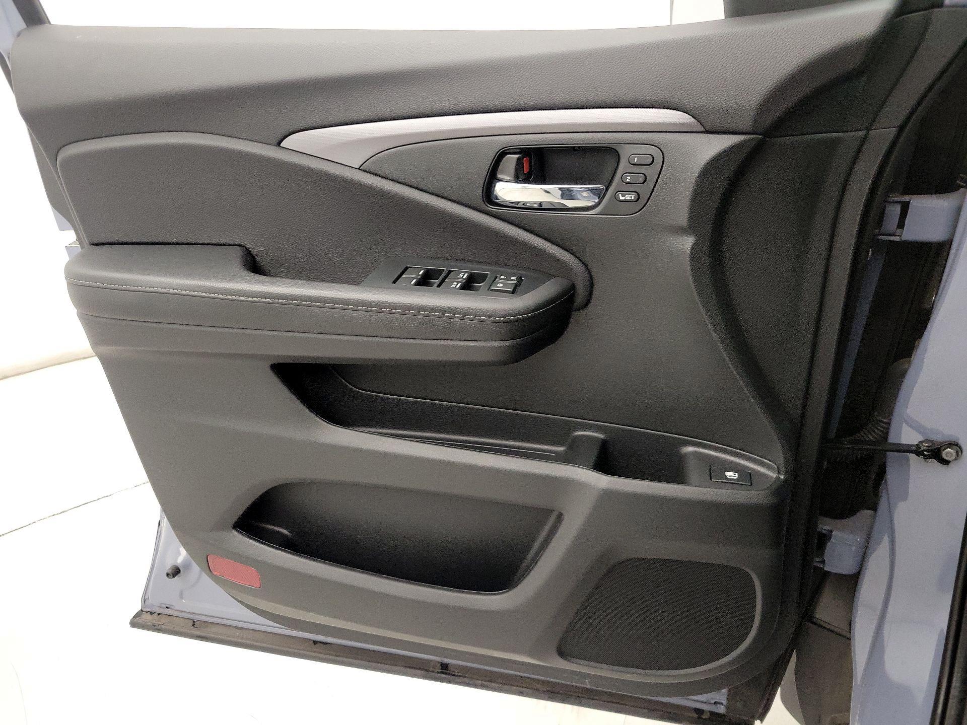 Thumbnail: 2023 Honda Ridgeline - 12