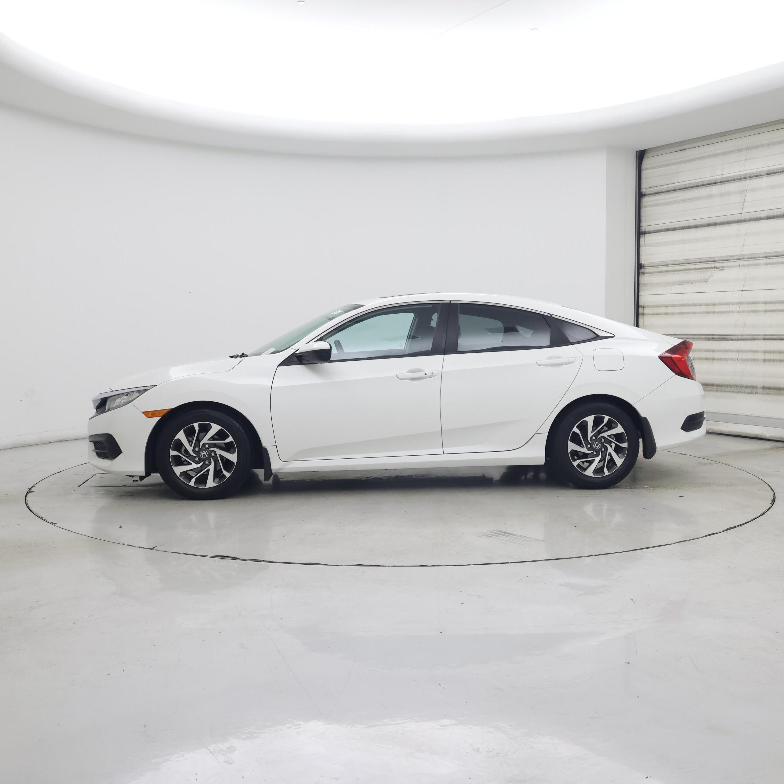 Thumbnail: 2016 Honda Civic - 3