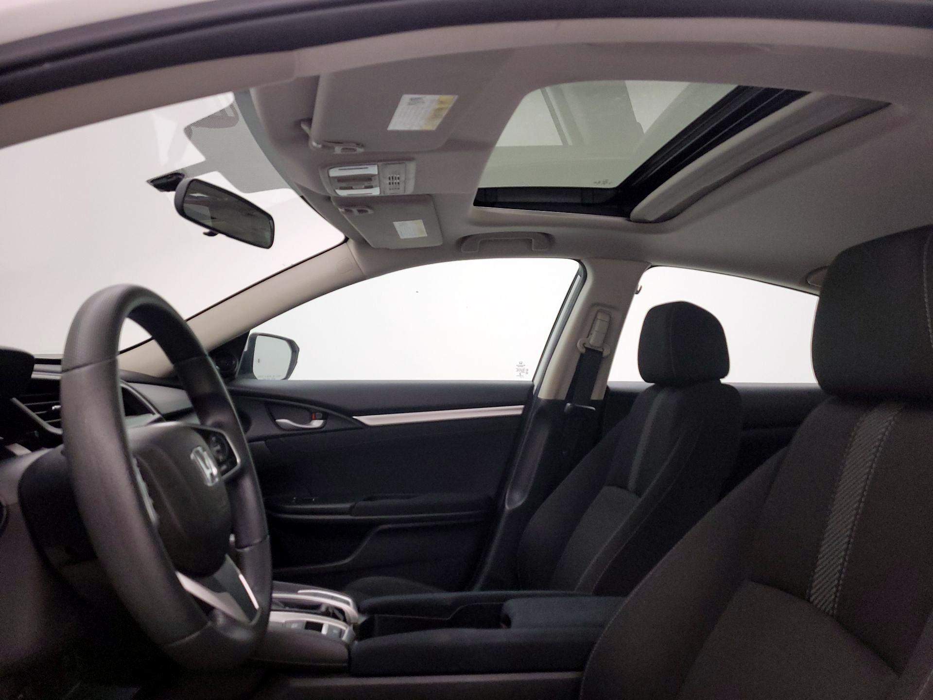 Thumbnail: 2016 Honda Civic - 18