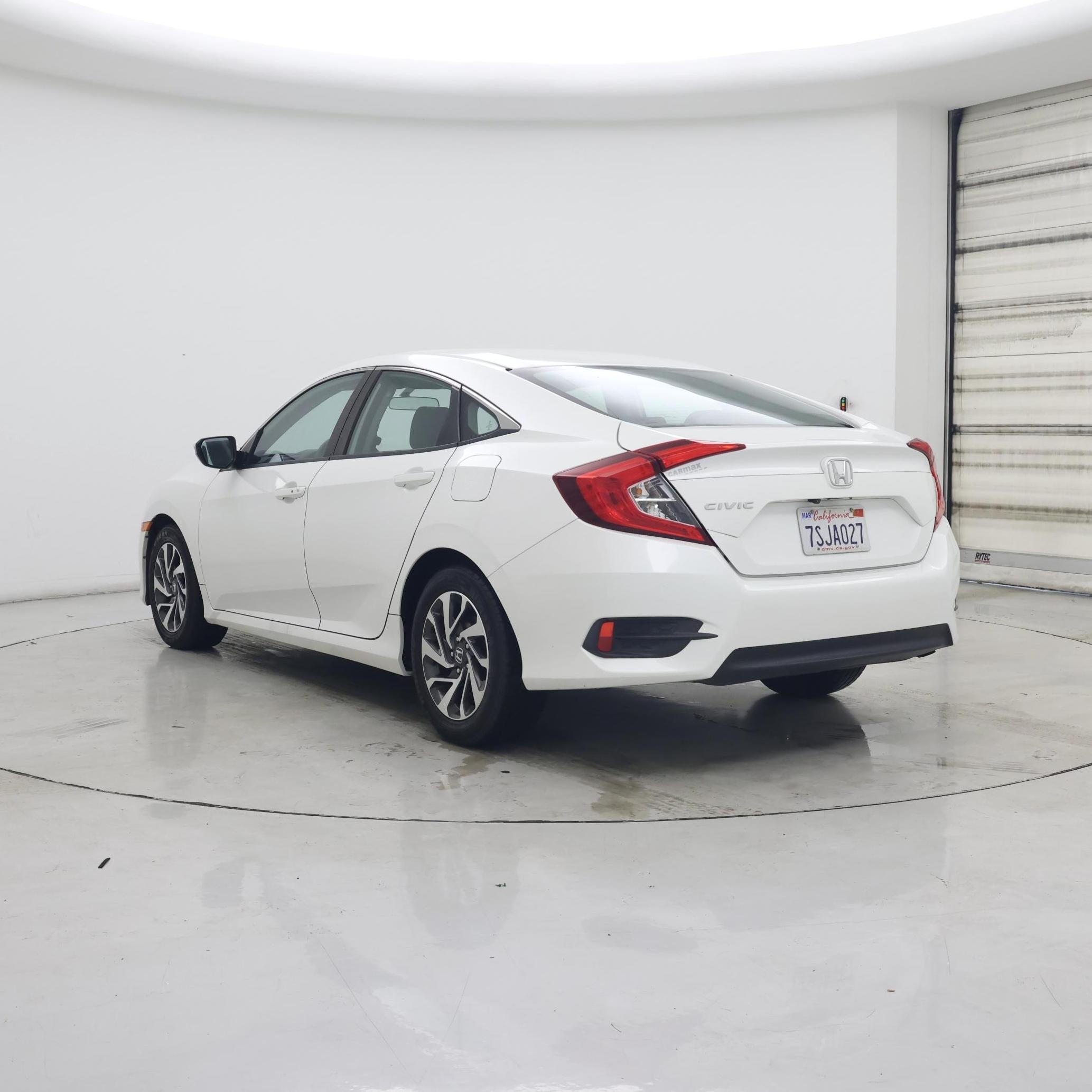 Thumbnail: 2016 Honda Civic - 2