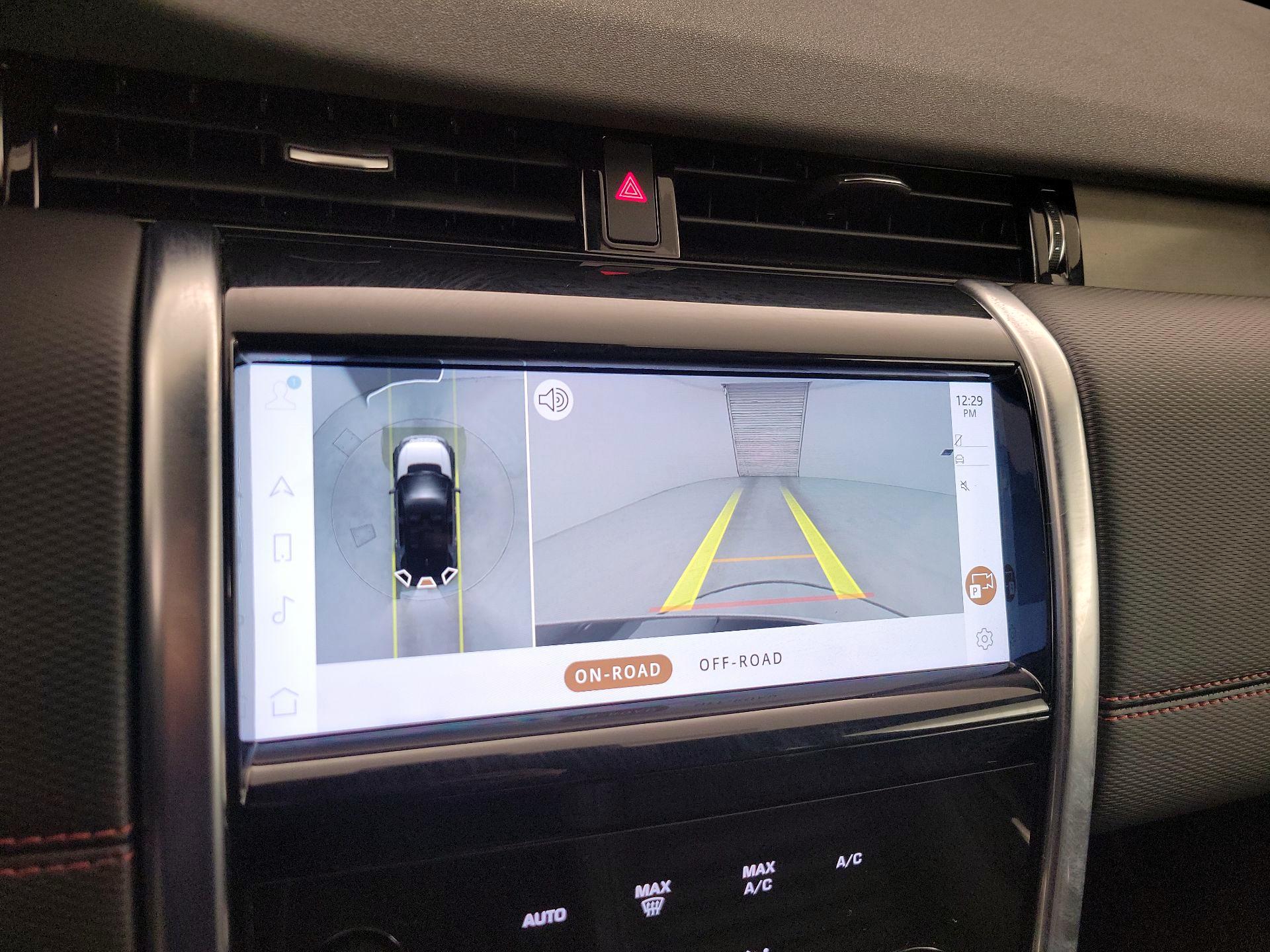 Thumbnail: 2021 Land Rover Discovery Sport - 13