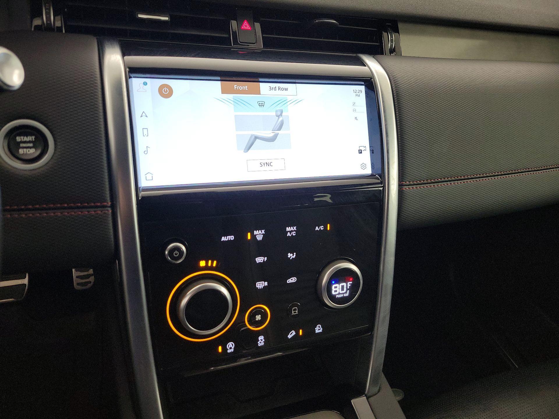 Thumbnail: 2021 Land Rover Discovery Sport - 15