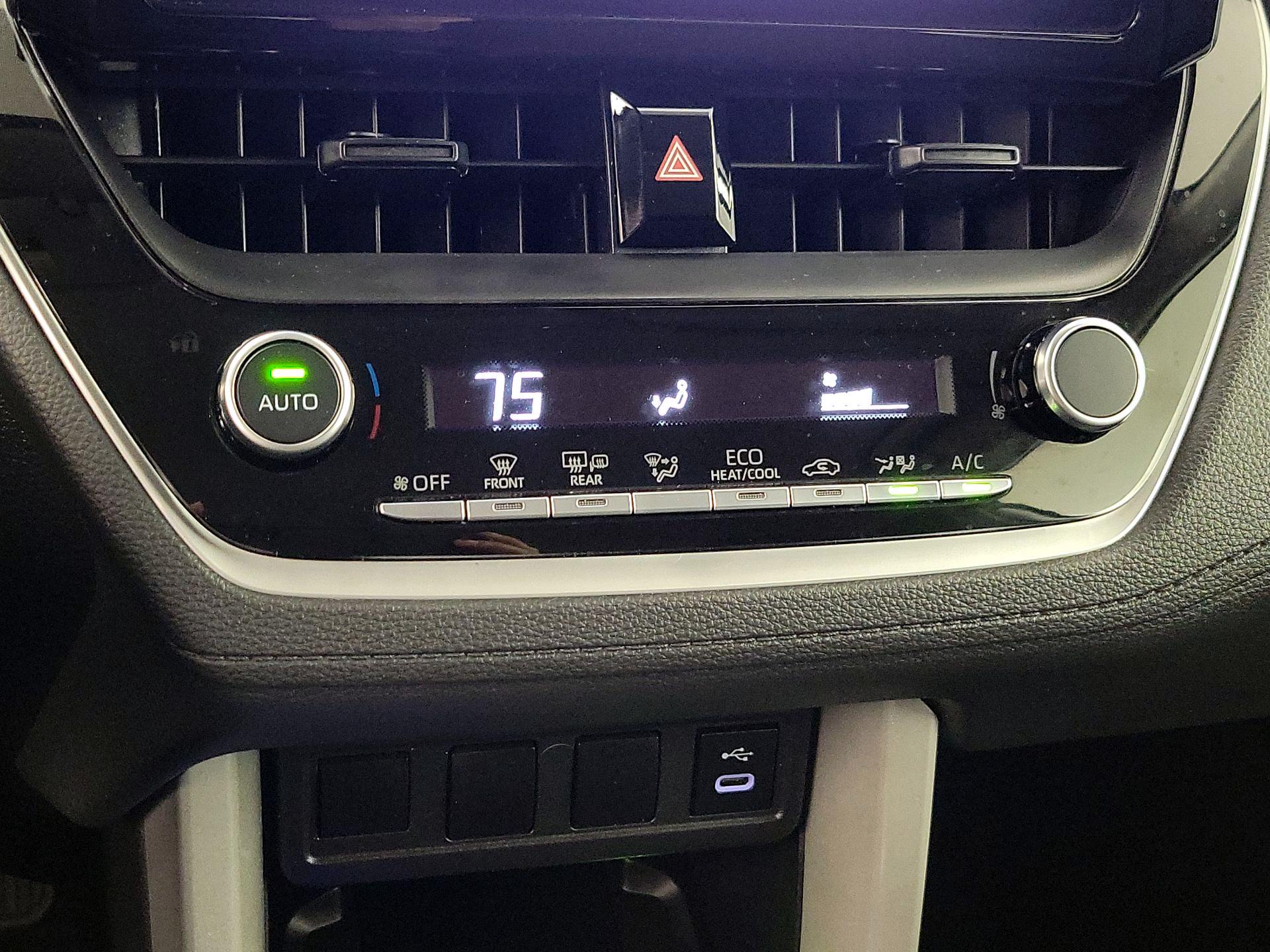 Thumbnail: 2025 Toyota Corolla Cross - 16