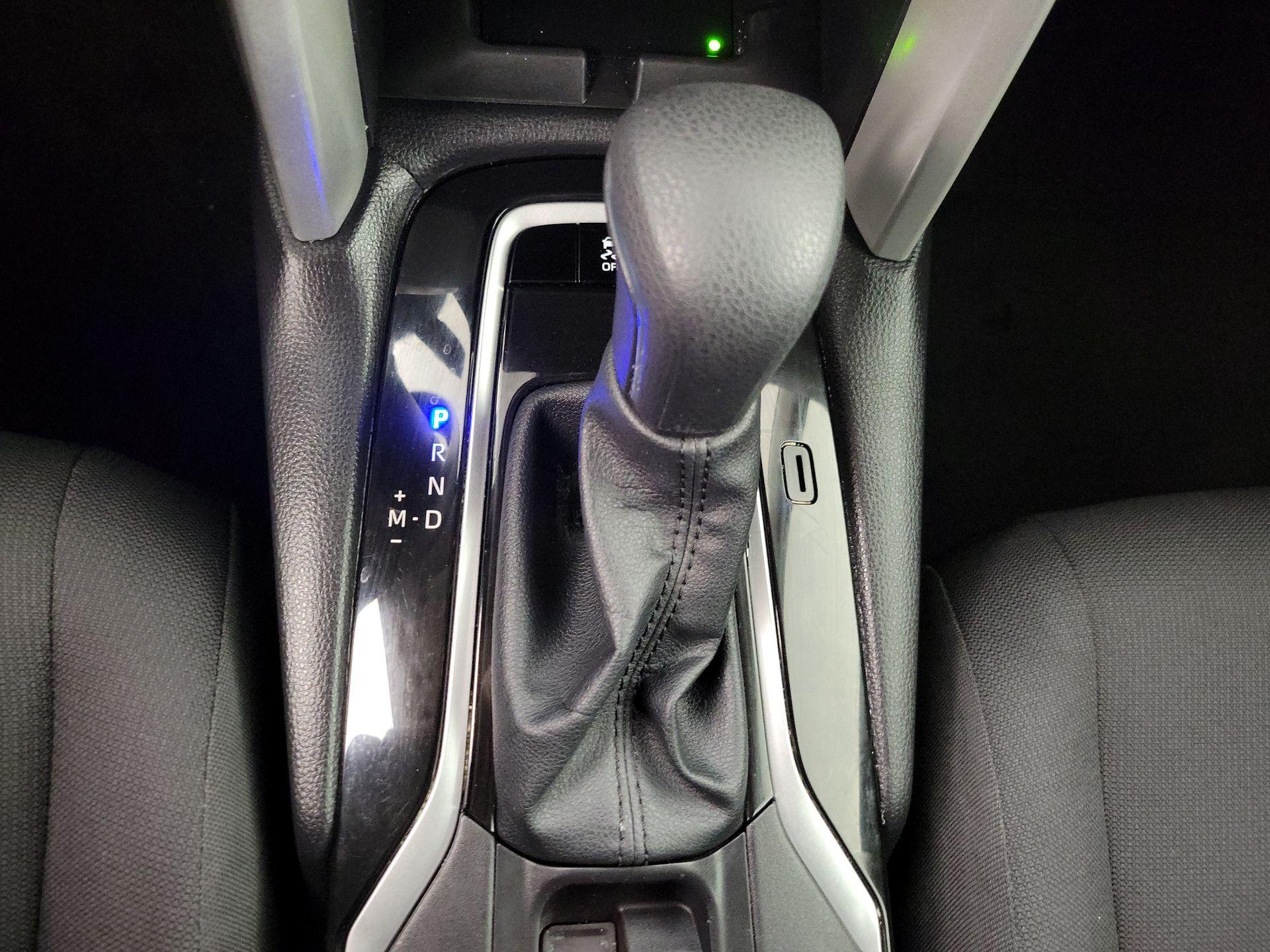 Thumbnail: 2025 Toyota Corolla Cross - 17