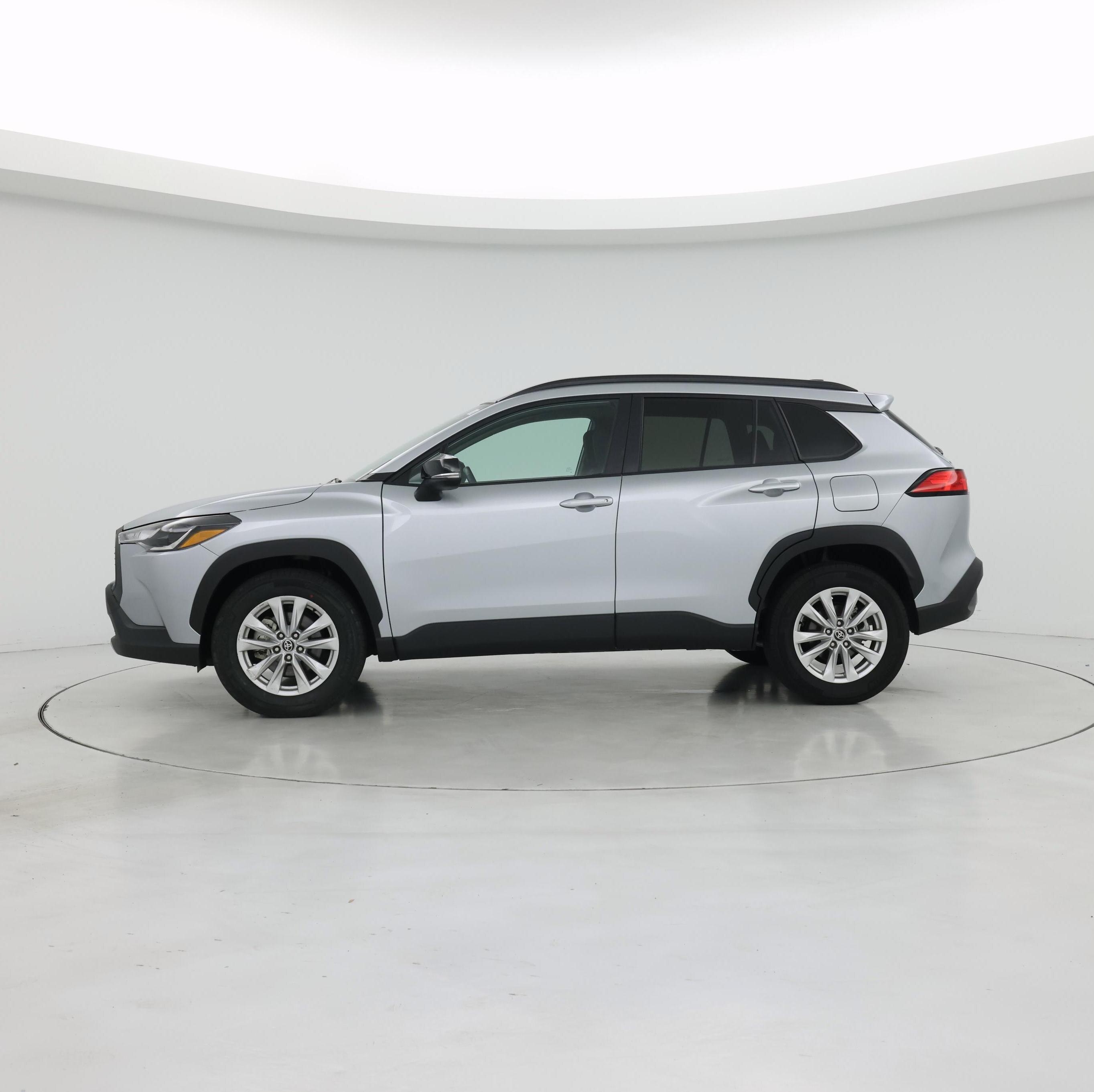 Thumbnail: 2025 Toyota Corolla Cross - 3