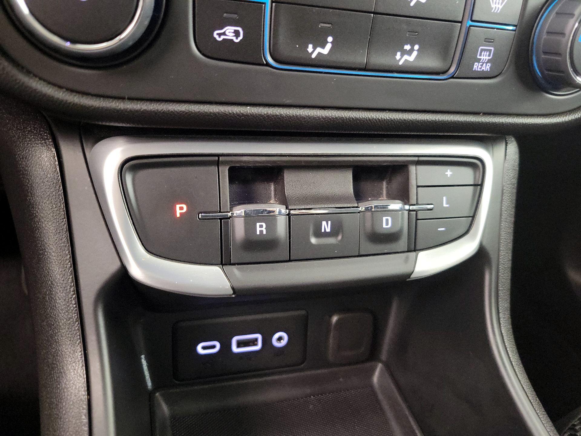 Thumbnail: 2024 GMC Terrain - 16